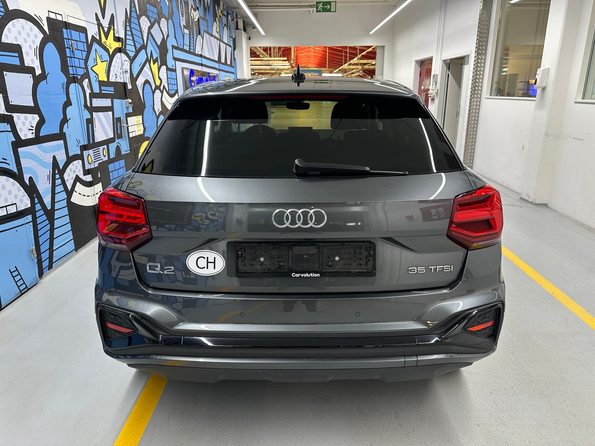 AUDI Q2 35 TFSI S line S-tronic-image-4