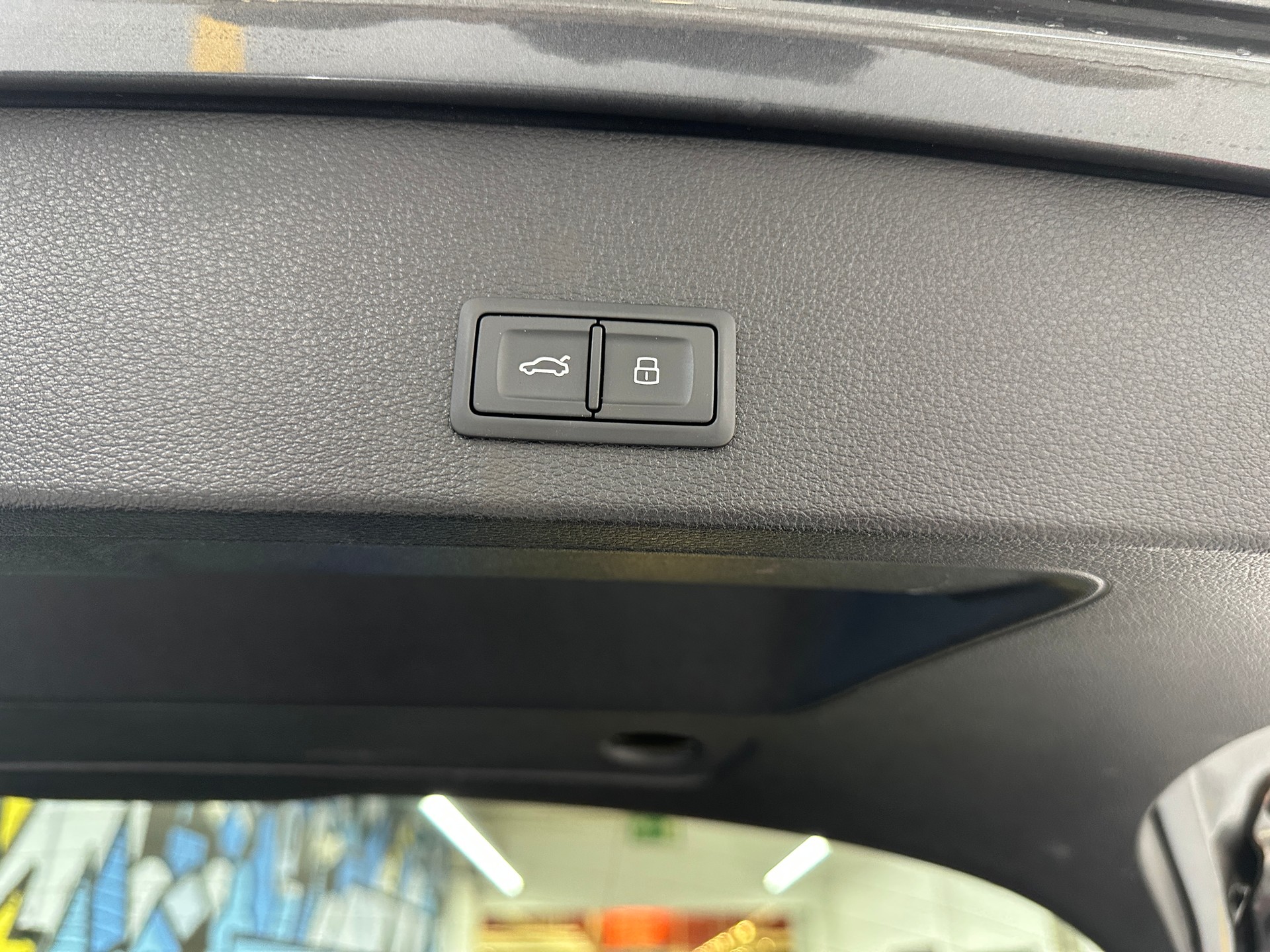 AUDI Q2 35 TFSI S line S-tronic-image-12