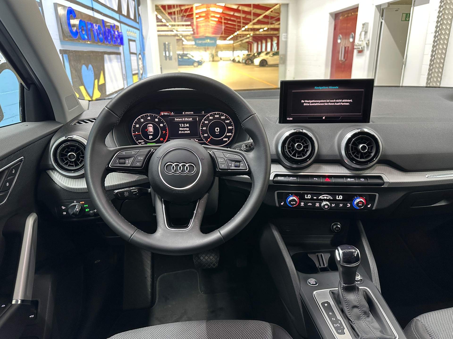 AUDI Q2 35 TFSI S line S-tronic-image-9