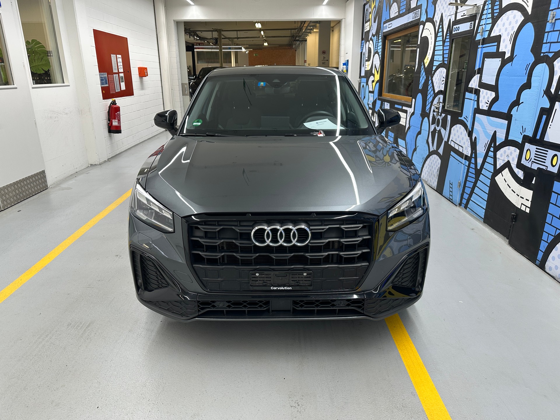 AUDI Q2 35 TFSI S line S-tronic-showroom-element-1