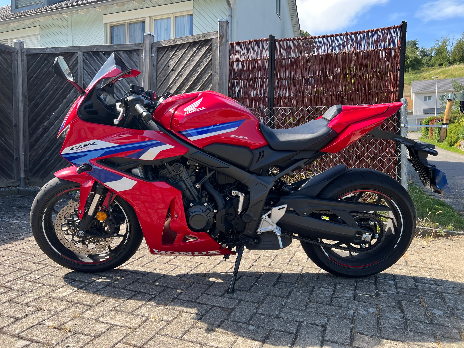 HONDA CBR 650 R E-Clutch-image-2