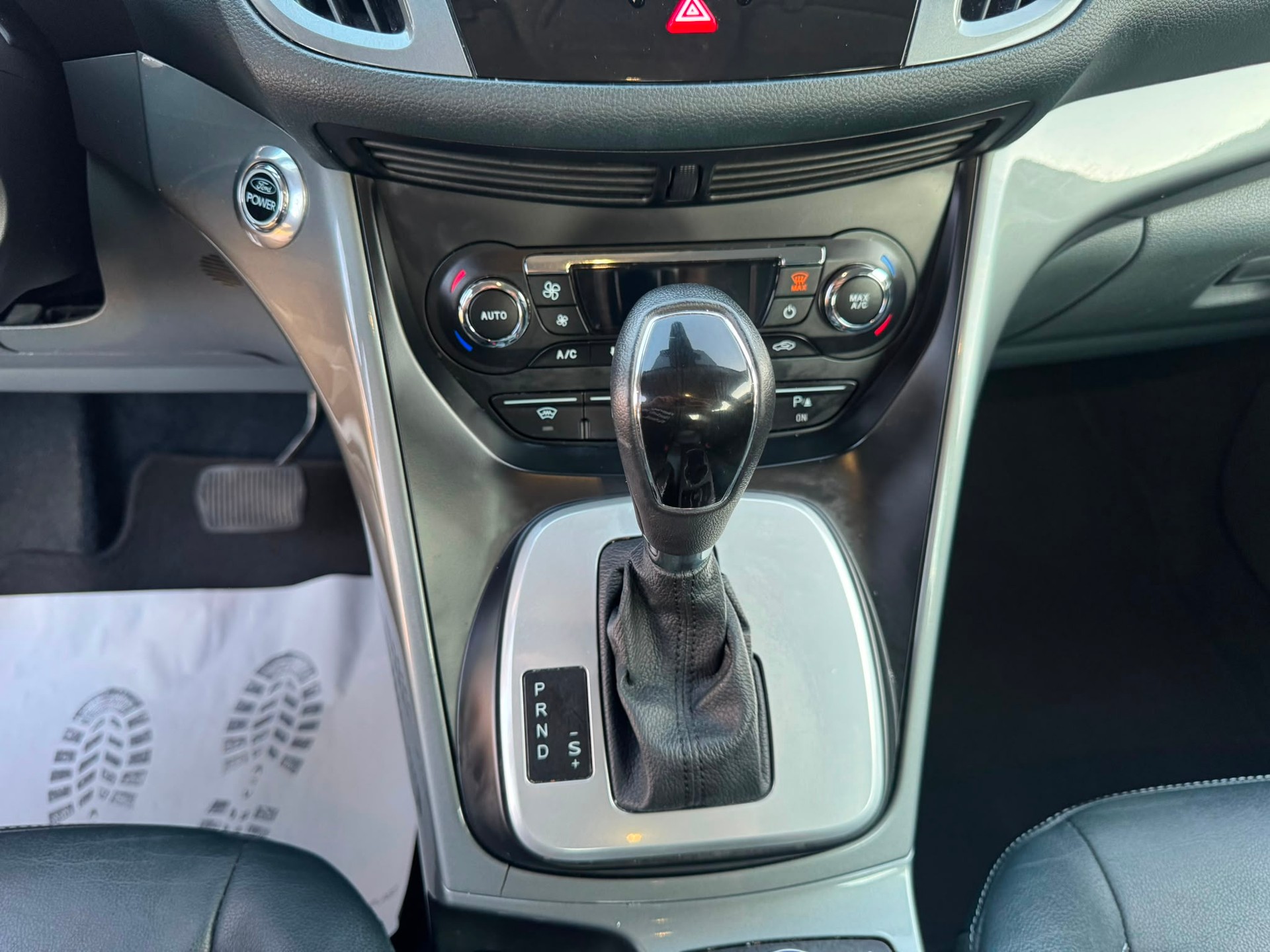 FORD Grand C-Max 2.0 TDCi Titanium PowerShift-image-22