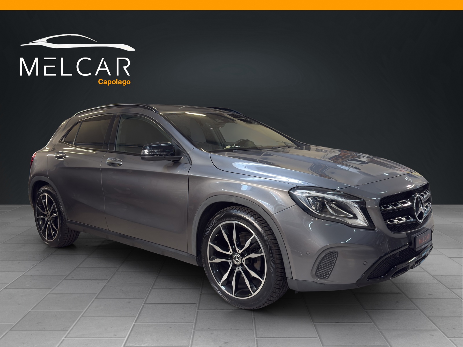 MERCEDES-BENZ GLA 200 Night Star 7G-DCT-image-1