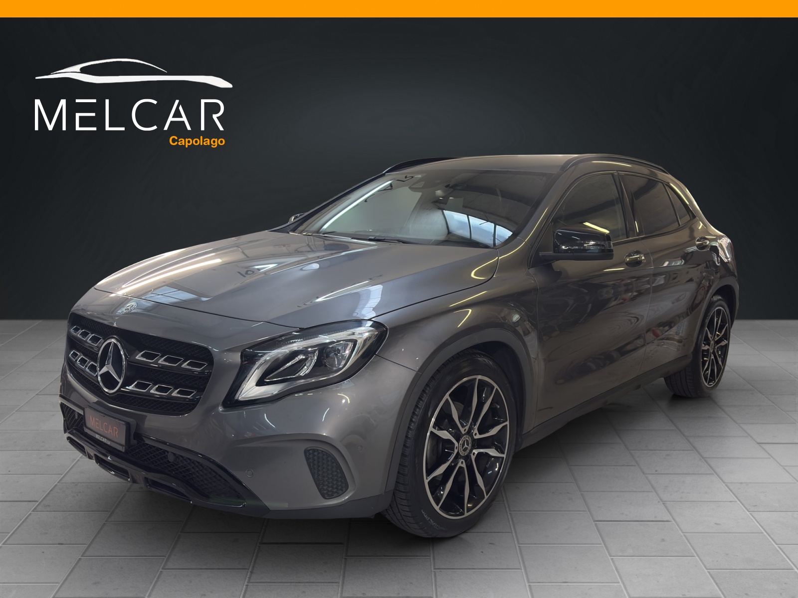 MERCEDES-BENZ GLA 200 Night Star 7G-DCT-image-9