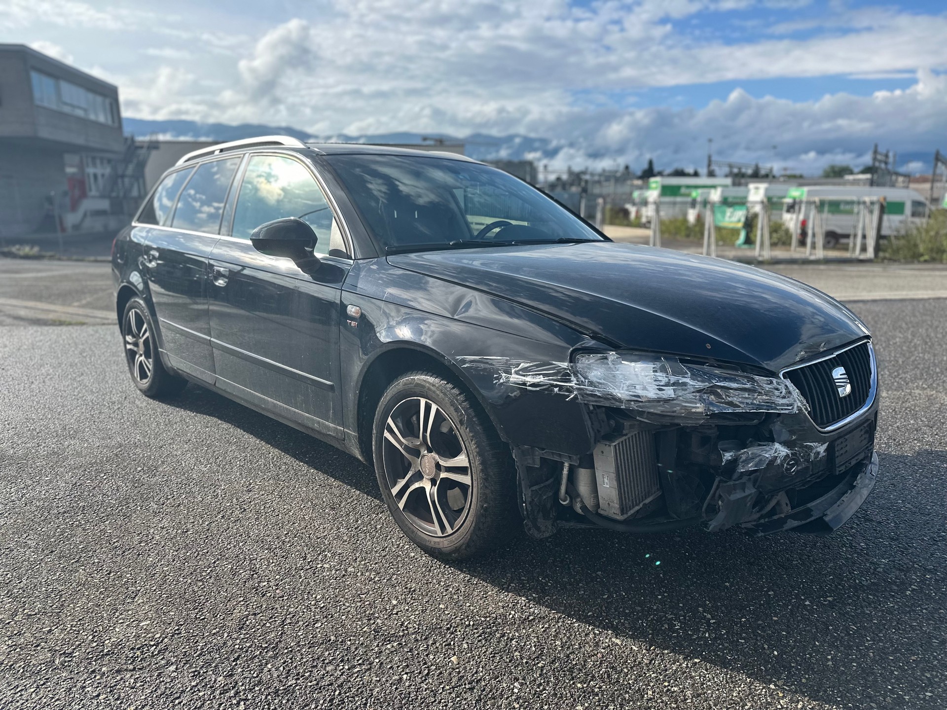 SEAT Exeo ST 2.0 TSI Style multitronic-image-1
