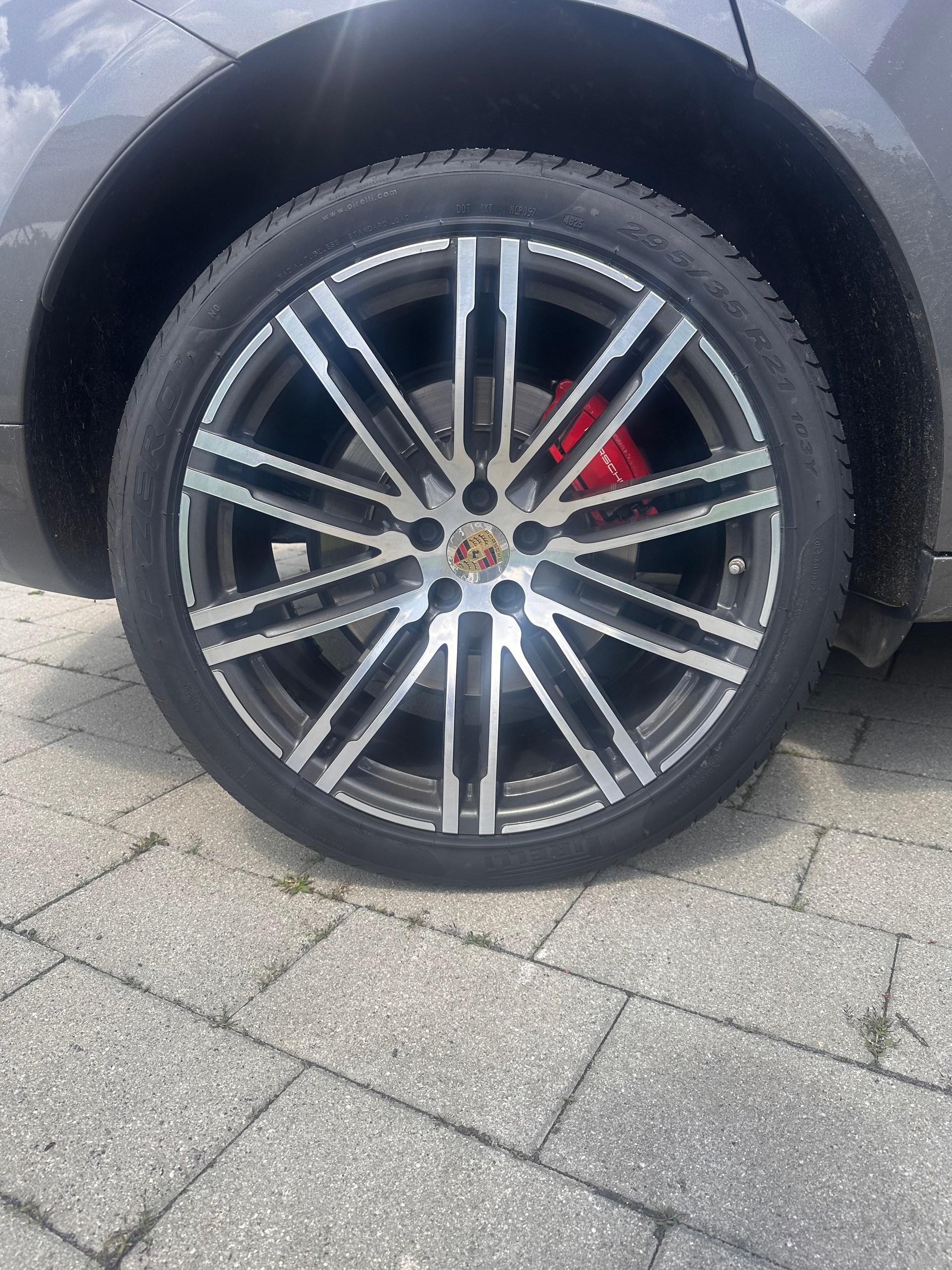 PORSCHE 3.6 V6 Turbo-image-2