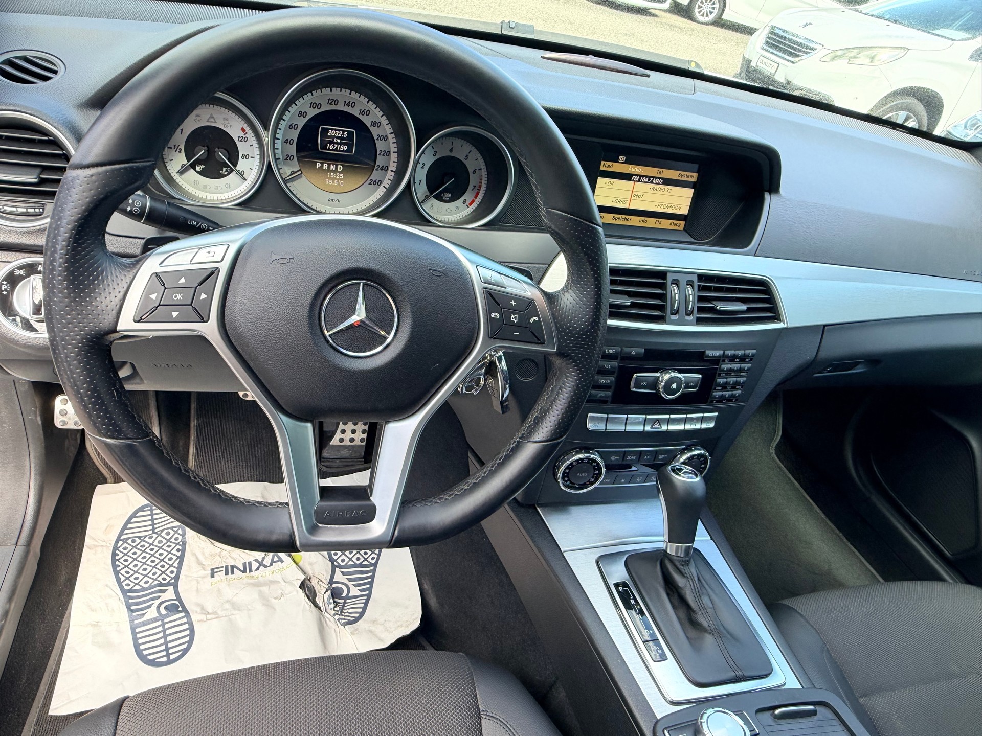 MERCEDES-BENZ C 180 Coupé MyStar 7G-Tronic AMG Line-image-16