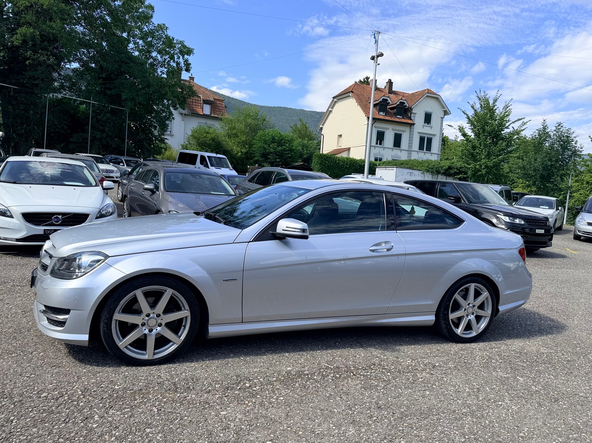 MERCEDES-BENZ C 180 Coupé MyStar 7G-Tronic AMG Line-image-9