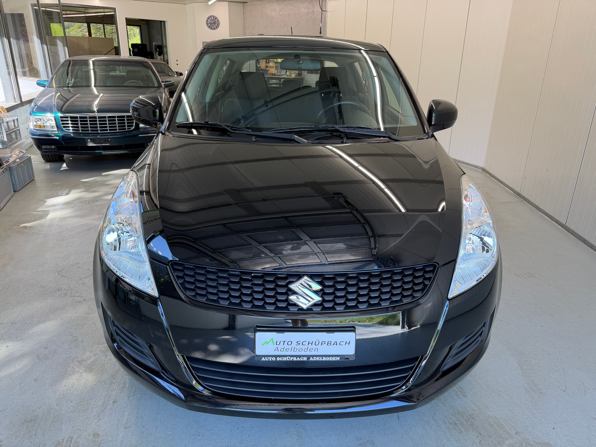 SUZUKI Swift 1.2i 16V GL 4x4-image-8