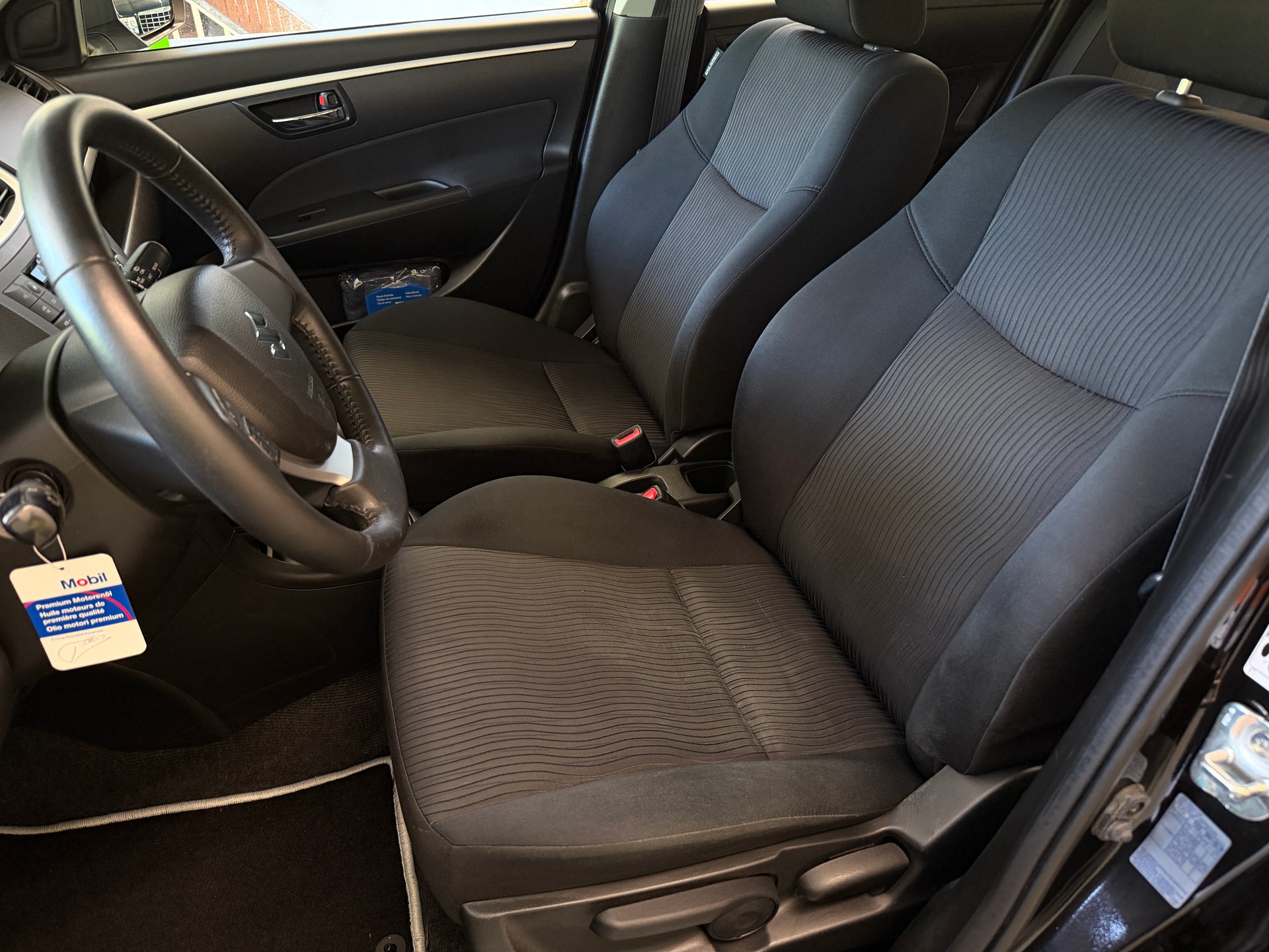 SUZUKI Swift 1.2i 16V GL 4x4-image-11