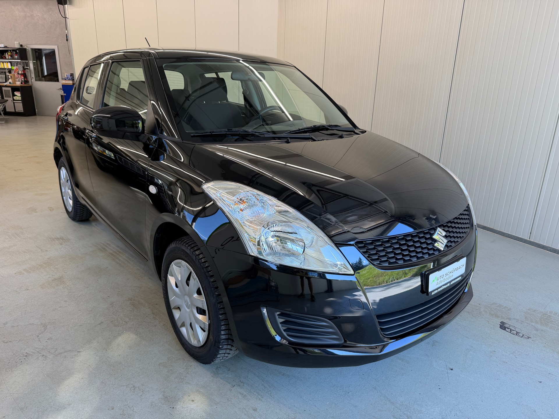 SUZUKI Swift 1.2i 16V GL 4x4