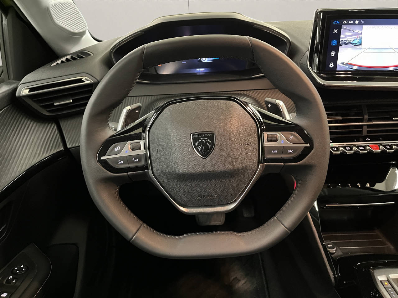 PEUGEOT 208 1.2 Hybrid Allure-image-7