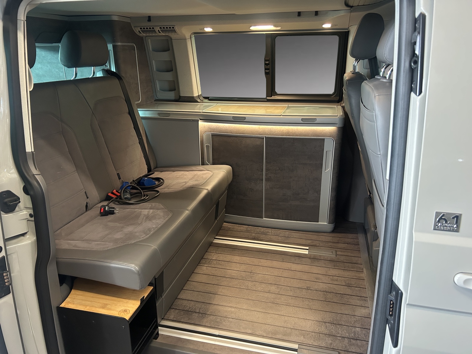 VW T6.1 California 2.0 Bi-TDI Ocean Liberty 4Motion DSG-image-6