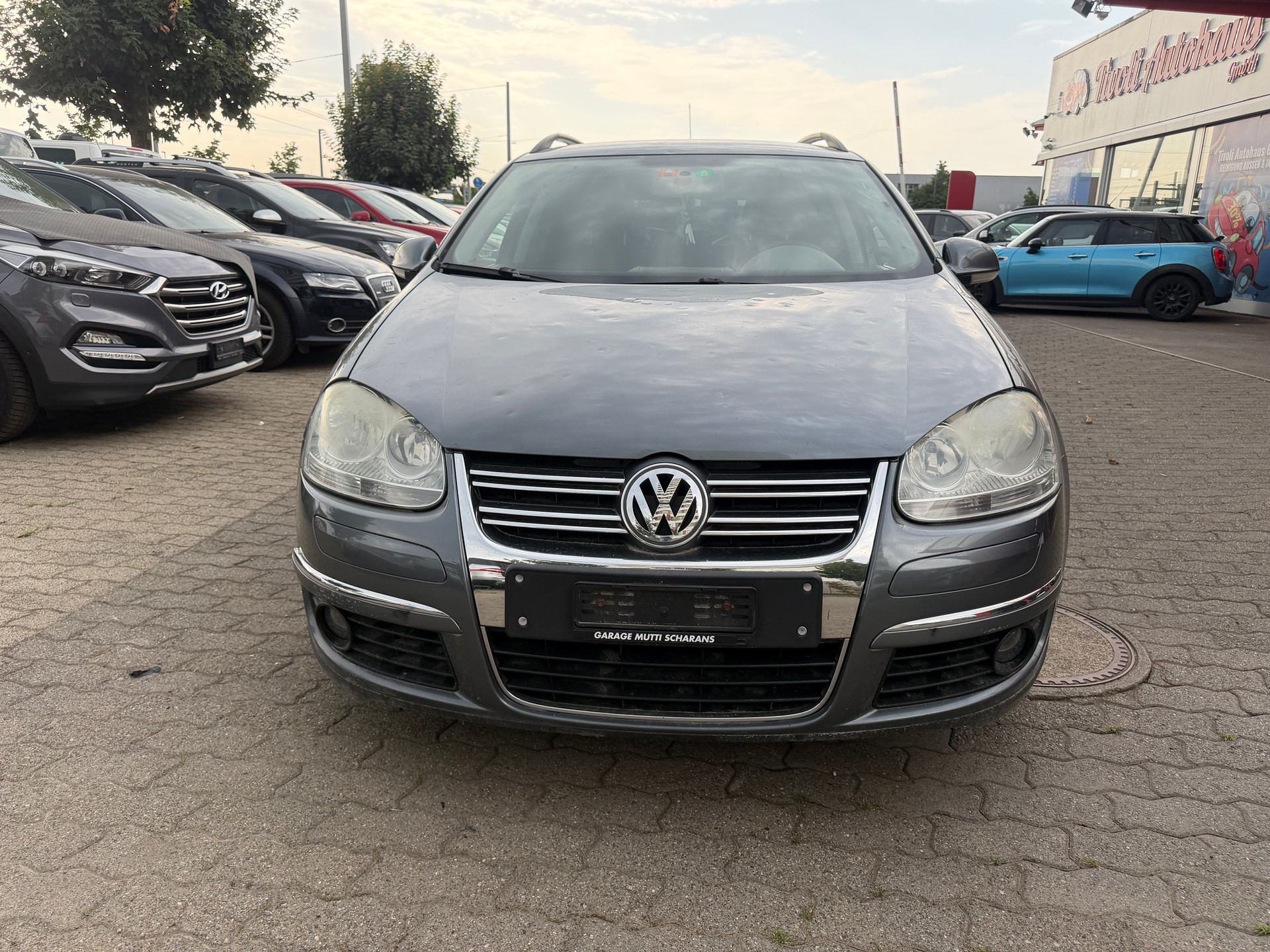 VW Golf Variant 1.9 TDI Comfortline 4Motion-showroom-element-2