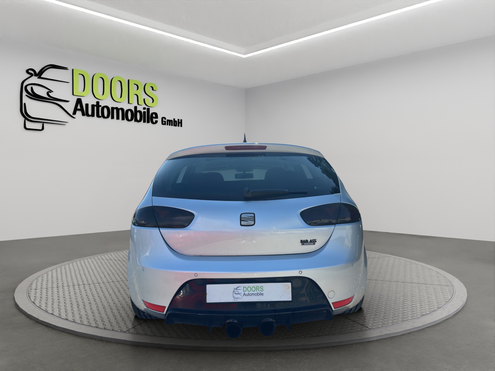 SEAT Leon 2.0 TSI FR DSG-showroom-element-3