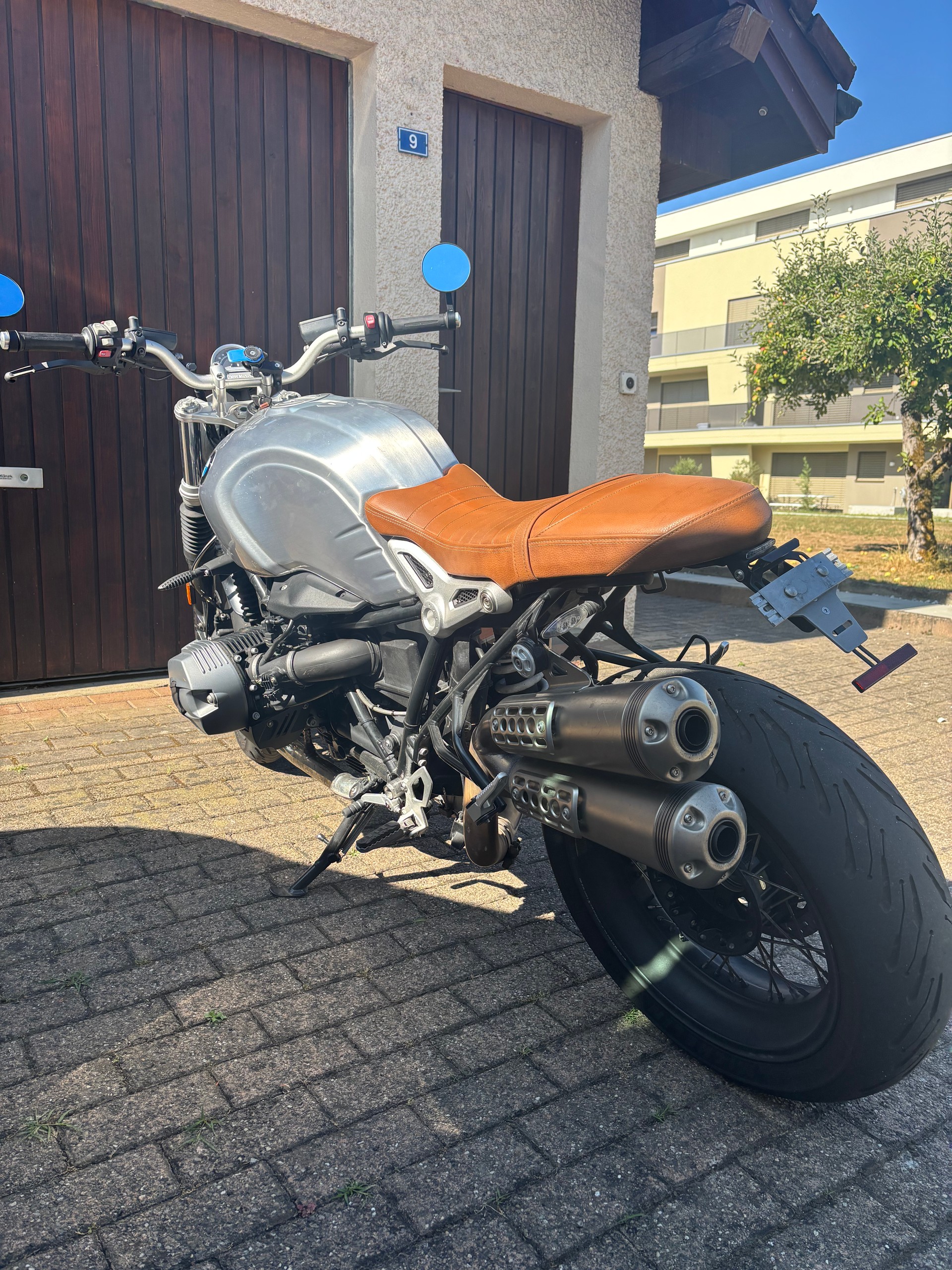 BMW R nineT Scrambler ABS-image-6