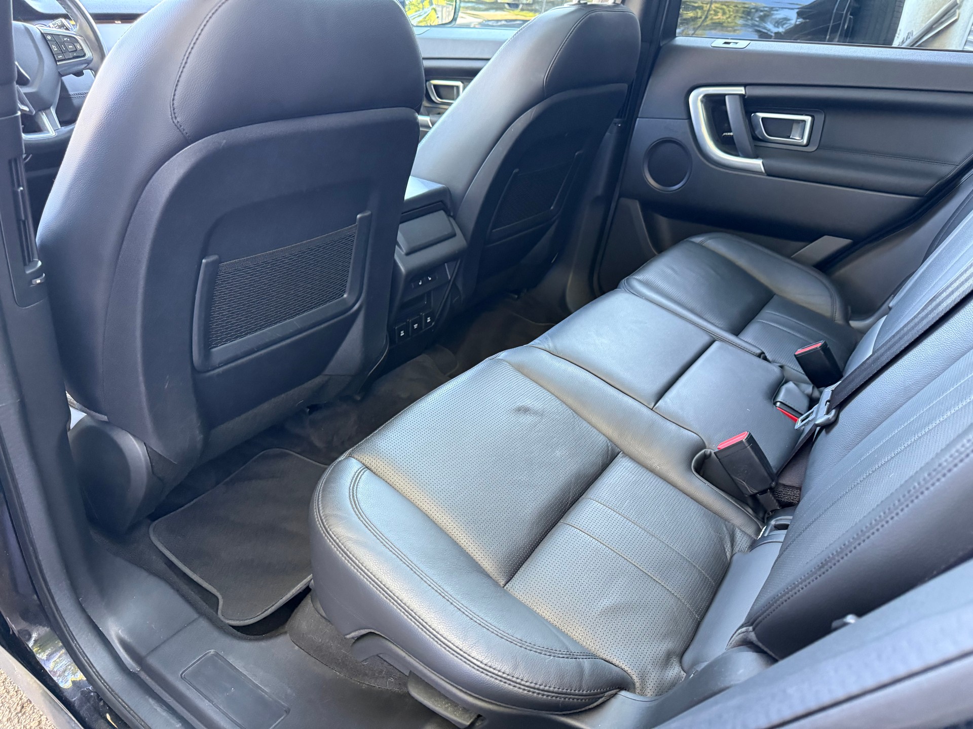 LAND ROVER Discovery Sport 2.0 Si4 7 PLACE HSE AT9-image-12