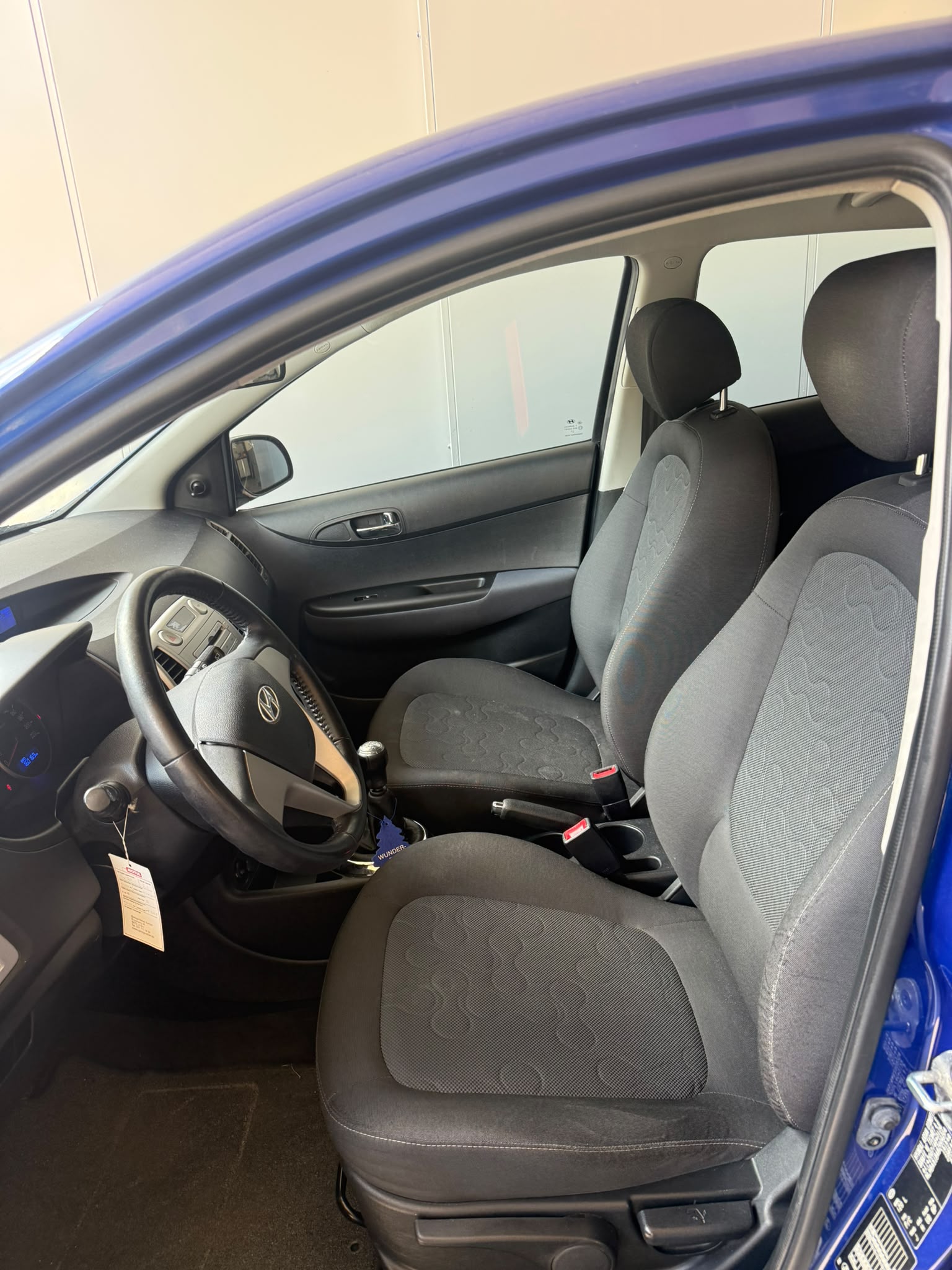 HYUNDAI i20 1.2 Comfort-image-4