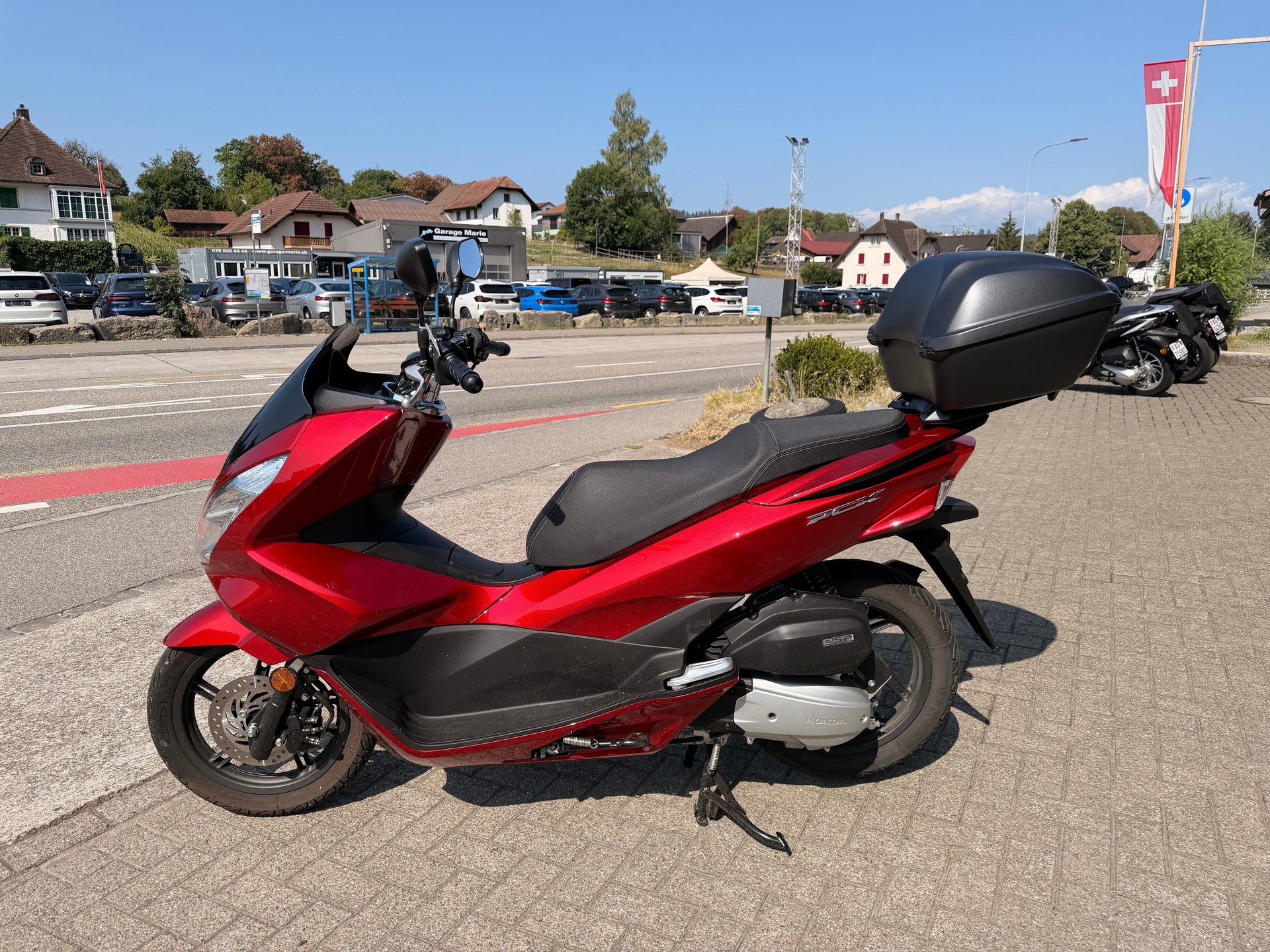 HONDA PCX 125 i-image-0