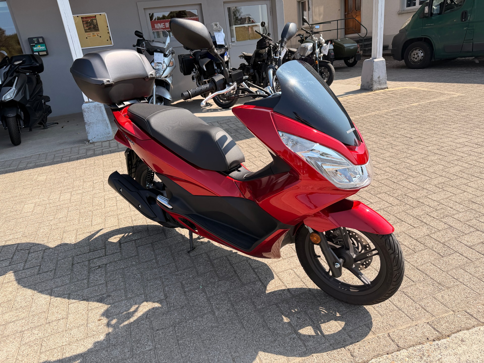 HONDA PCX 125 i-image-4