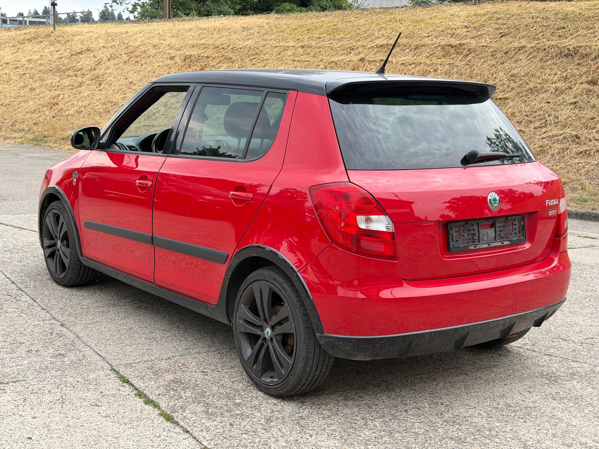 SKODA Fabia 1.6 TDI Monte Carlo-image-4