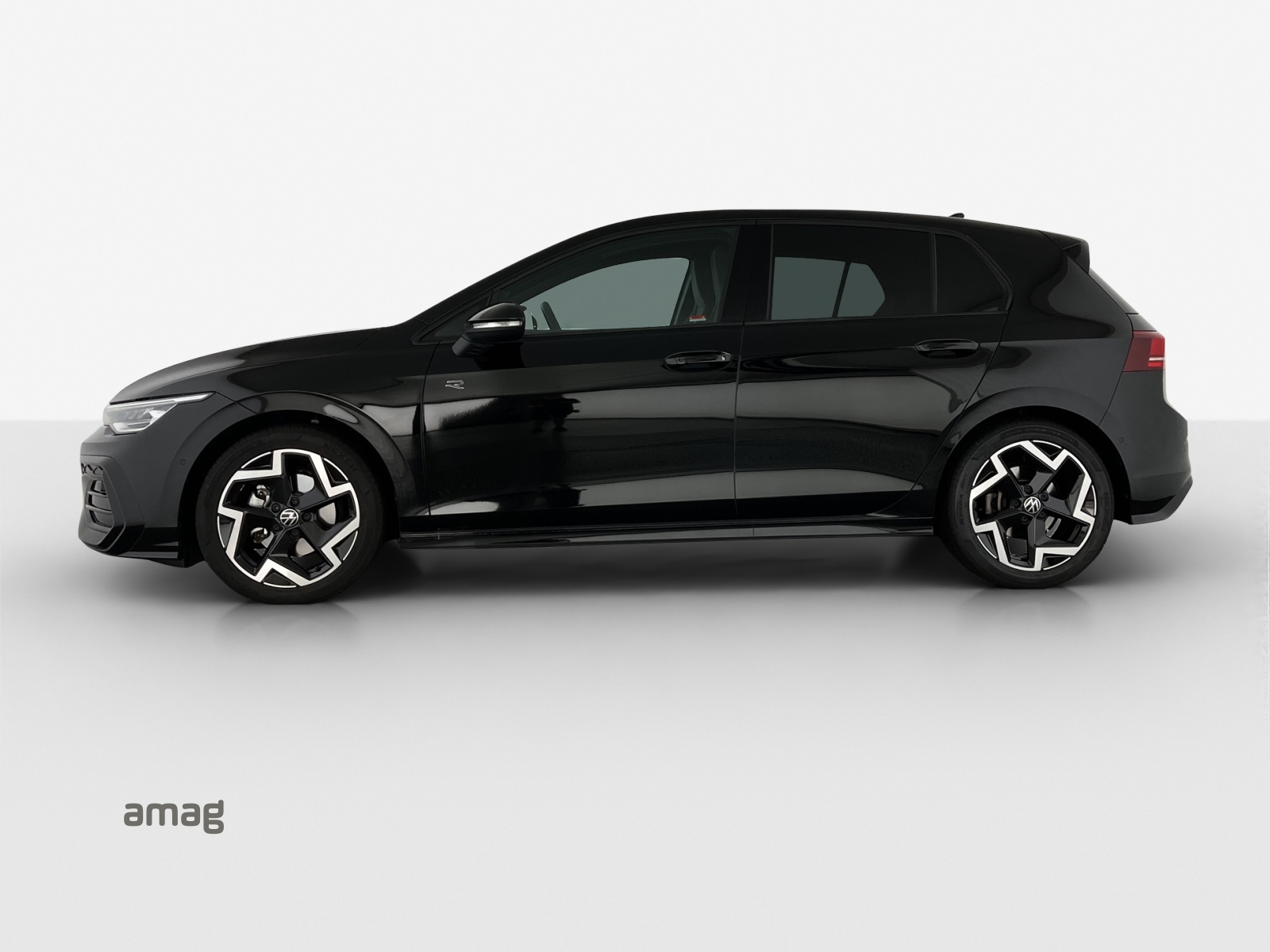 VW Golf 1.5 e TSI mHEV R-Line DSG-showroom-element-1