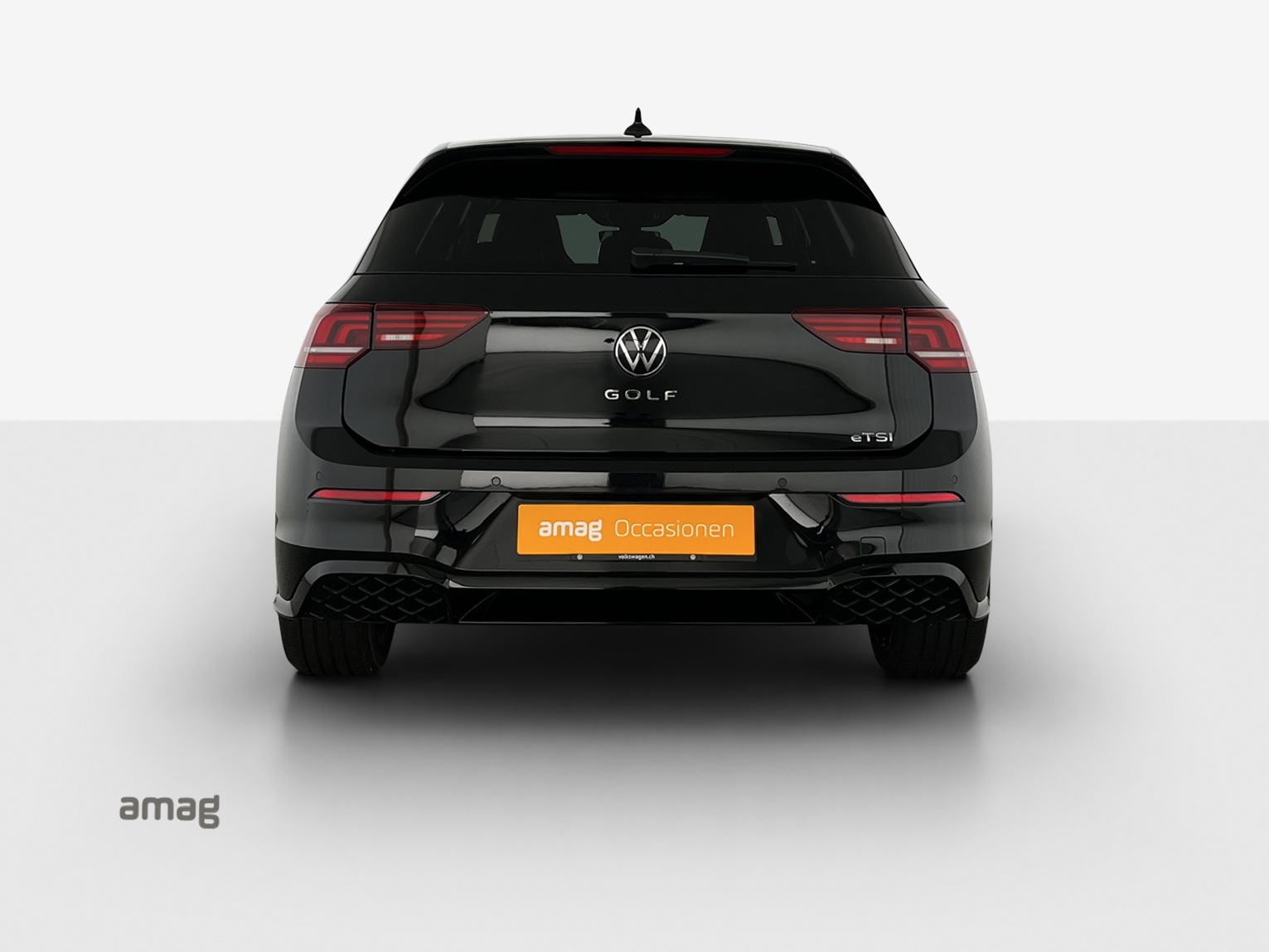 VW Golf 1.5 e TSI mHEV R-Line DSG-showroom-element-3