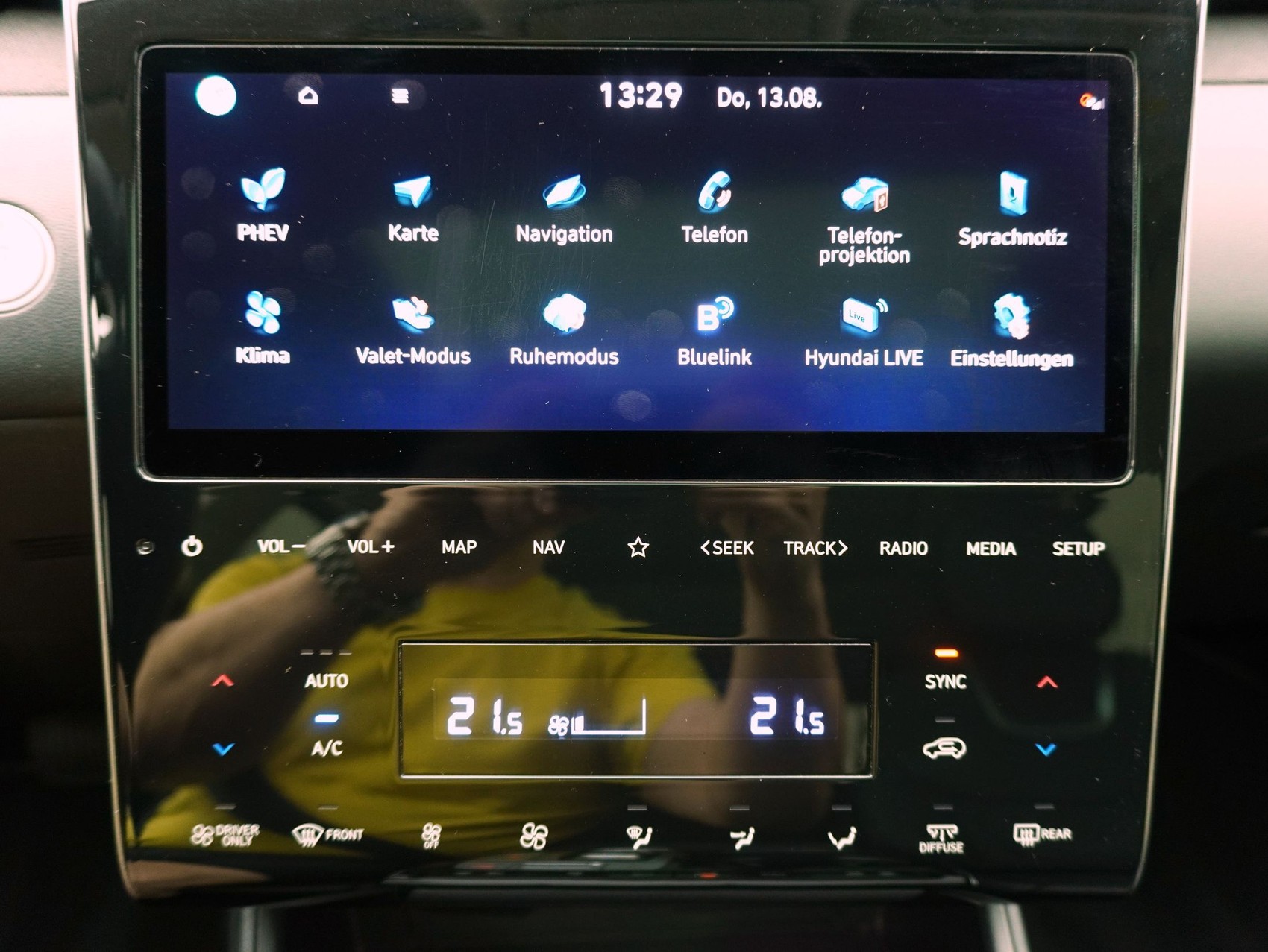 HYUNDAI Tucson 1.6 T-GDi PHEV Vertex 4WD-image-19