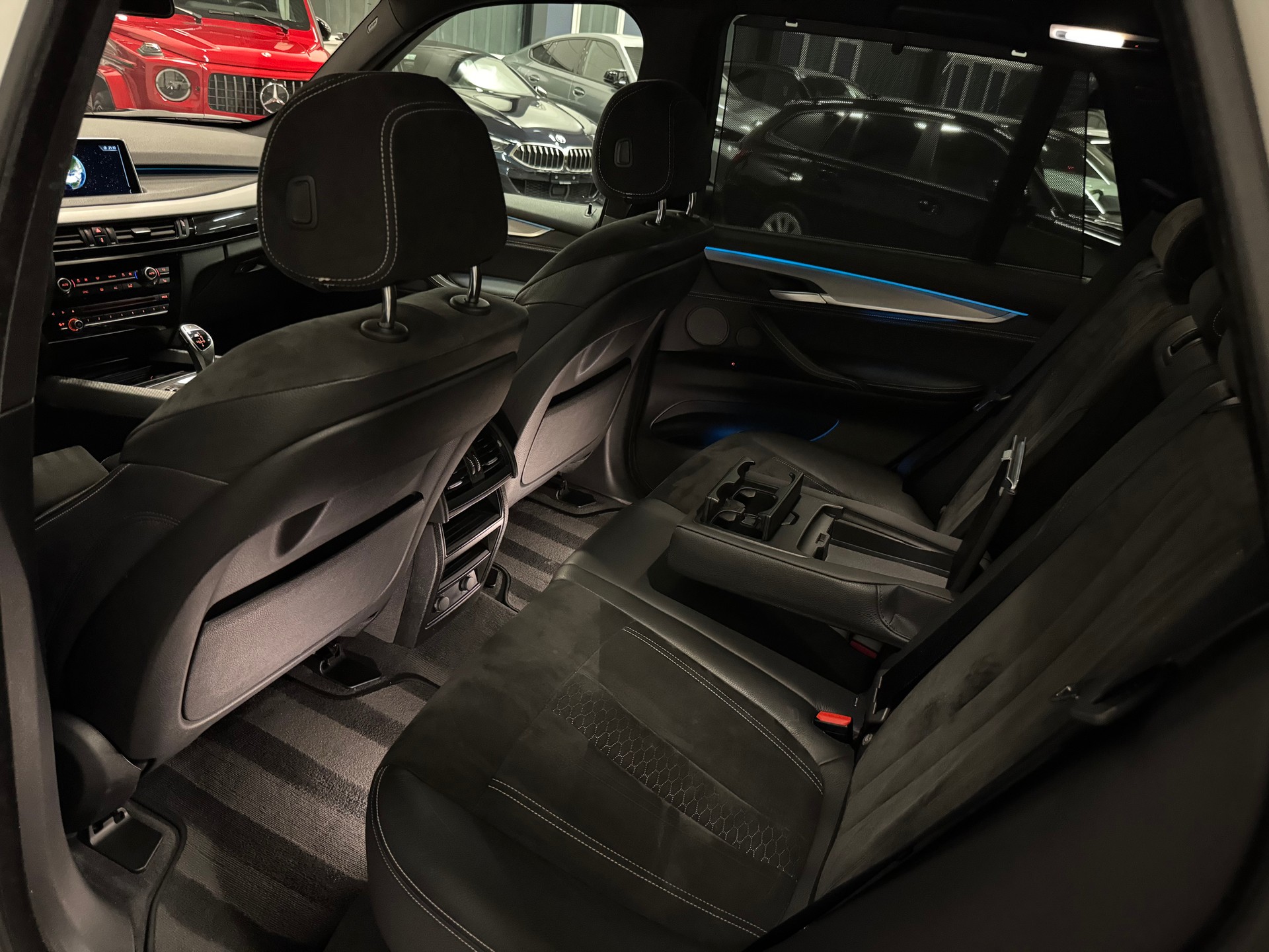 BMW X5 xDrive M50d Steptronic-image-22