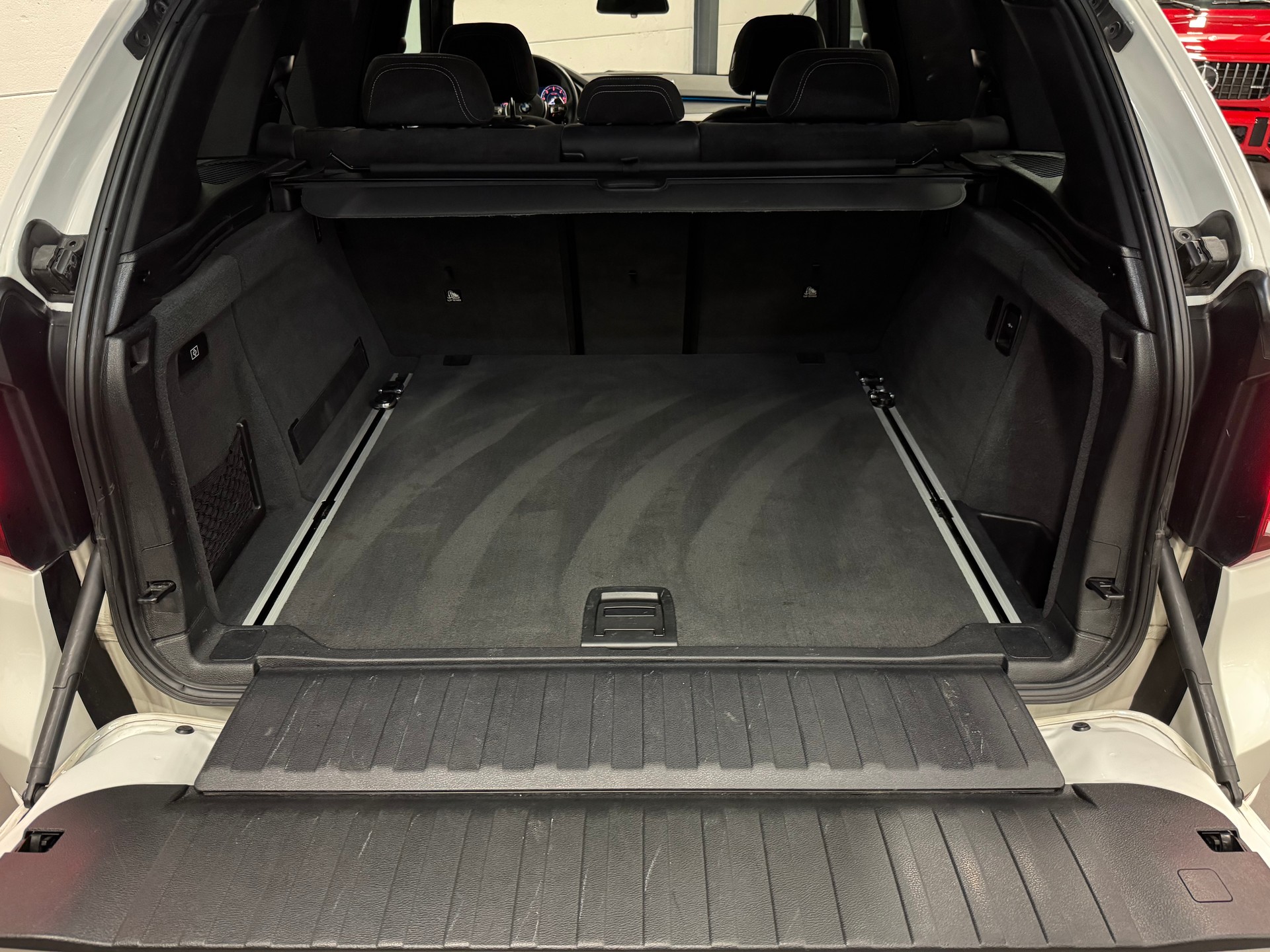 BMW X5 xDrive M50d Steptronic-image-23