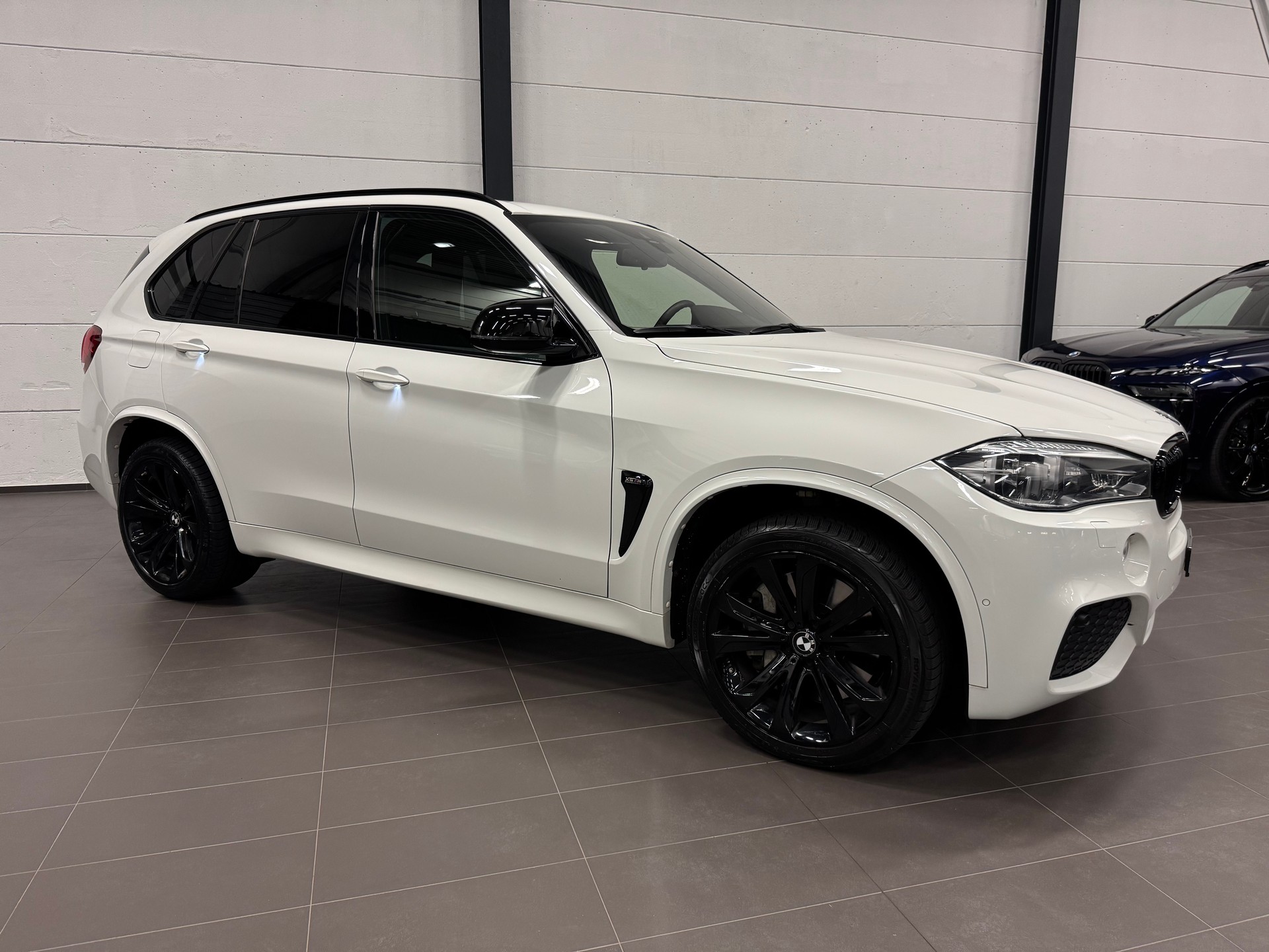 BMW X5 xDrive M50d Steptronic-image-5
