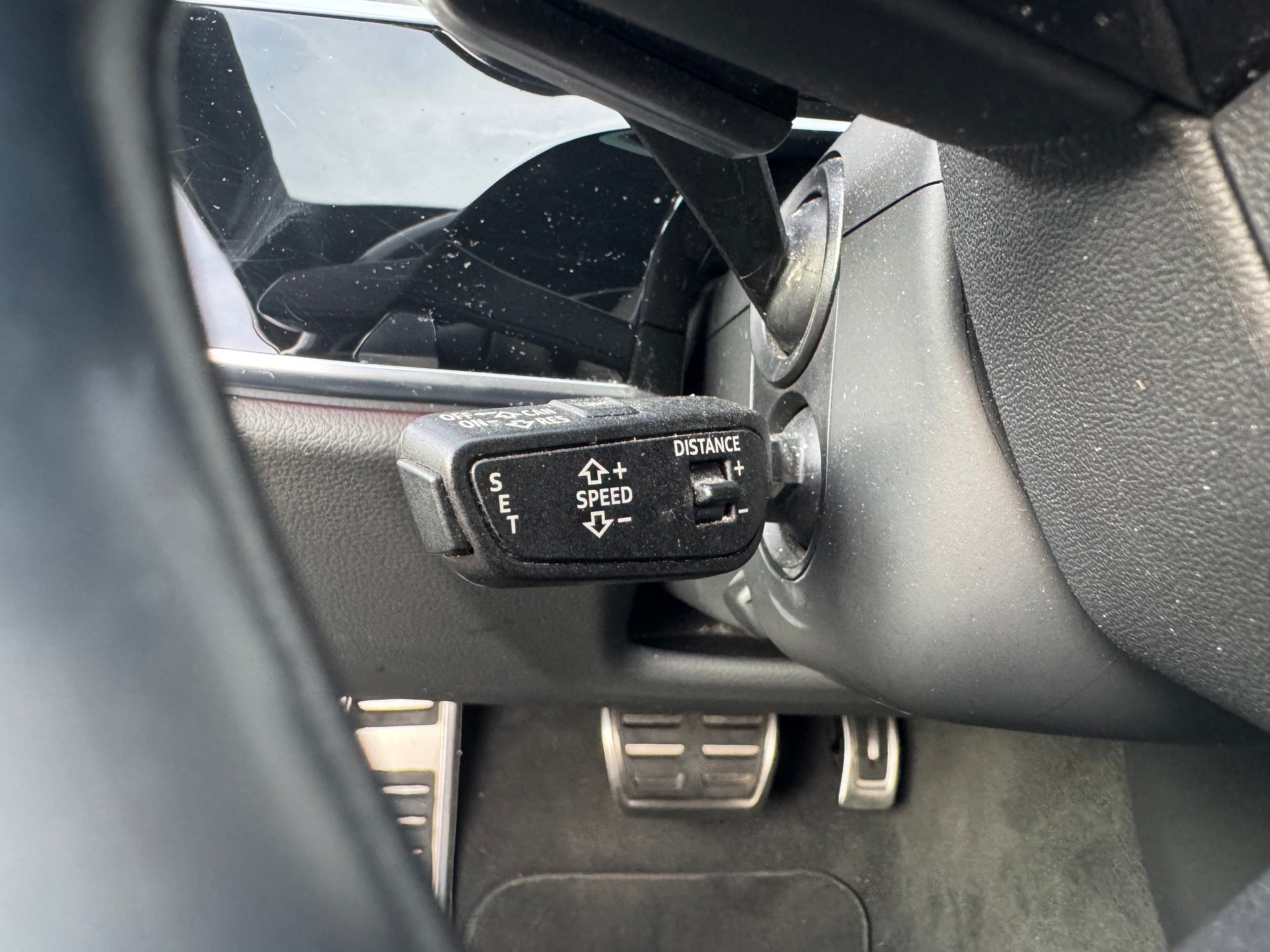 AUDI S8 TFSI quattro tiptronic-image-14