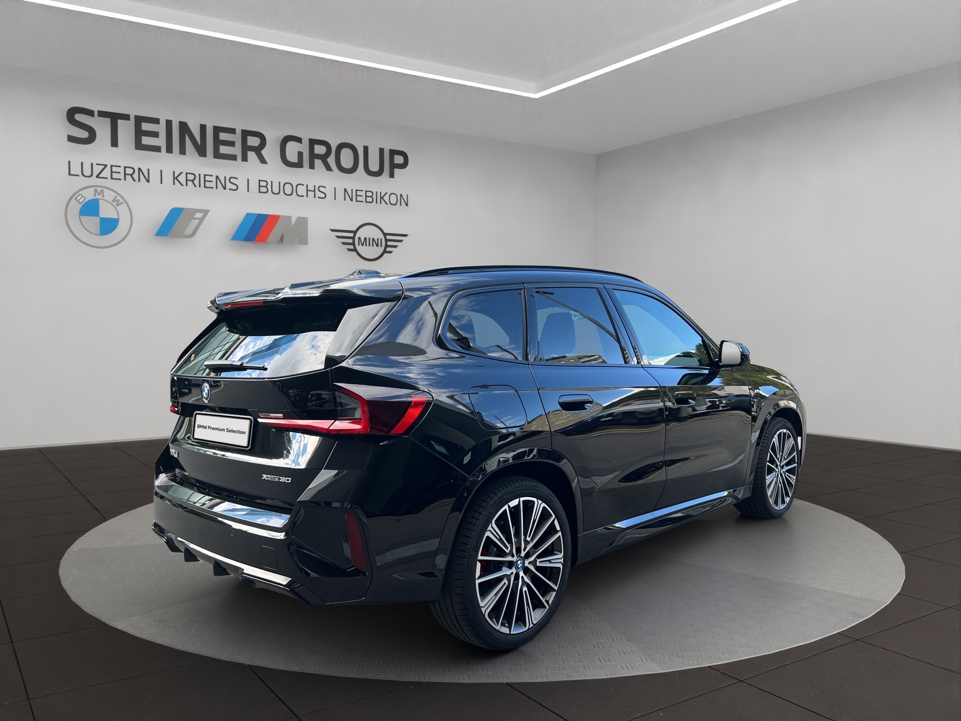 BMW iX1 xDrive 30 M Sport Pro-image-5