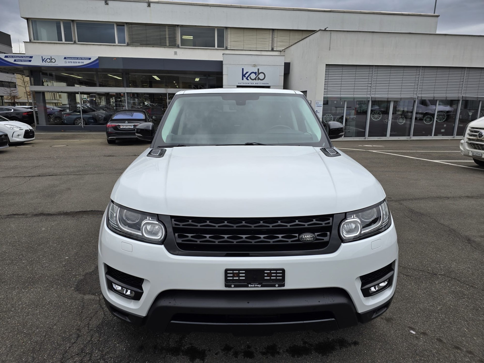 LAND ROVER Range Rover Sport 3.0 SDV6 SE Automatic-image-10