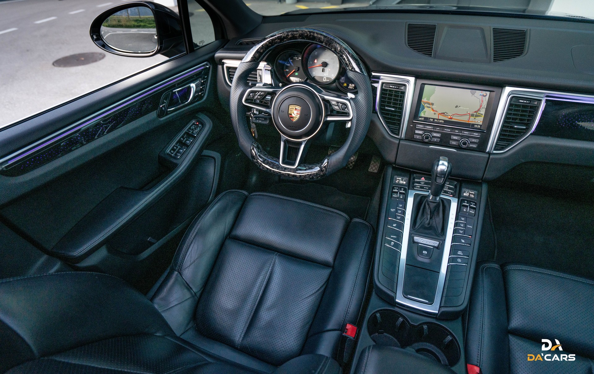 PORSCHE Macan S Diesel PDK-image-11
