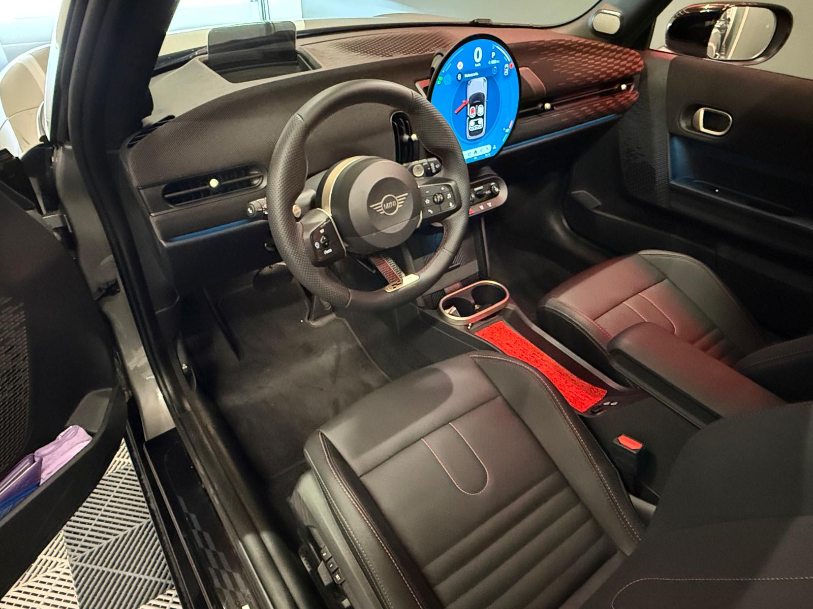MINI Cooper S DKG-showroom-element-1