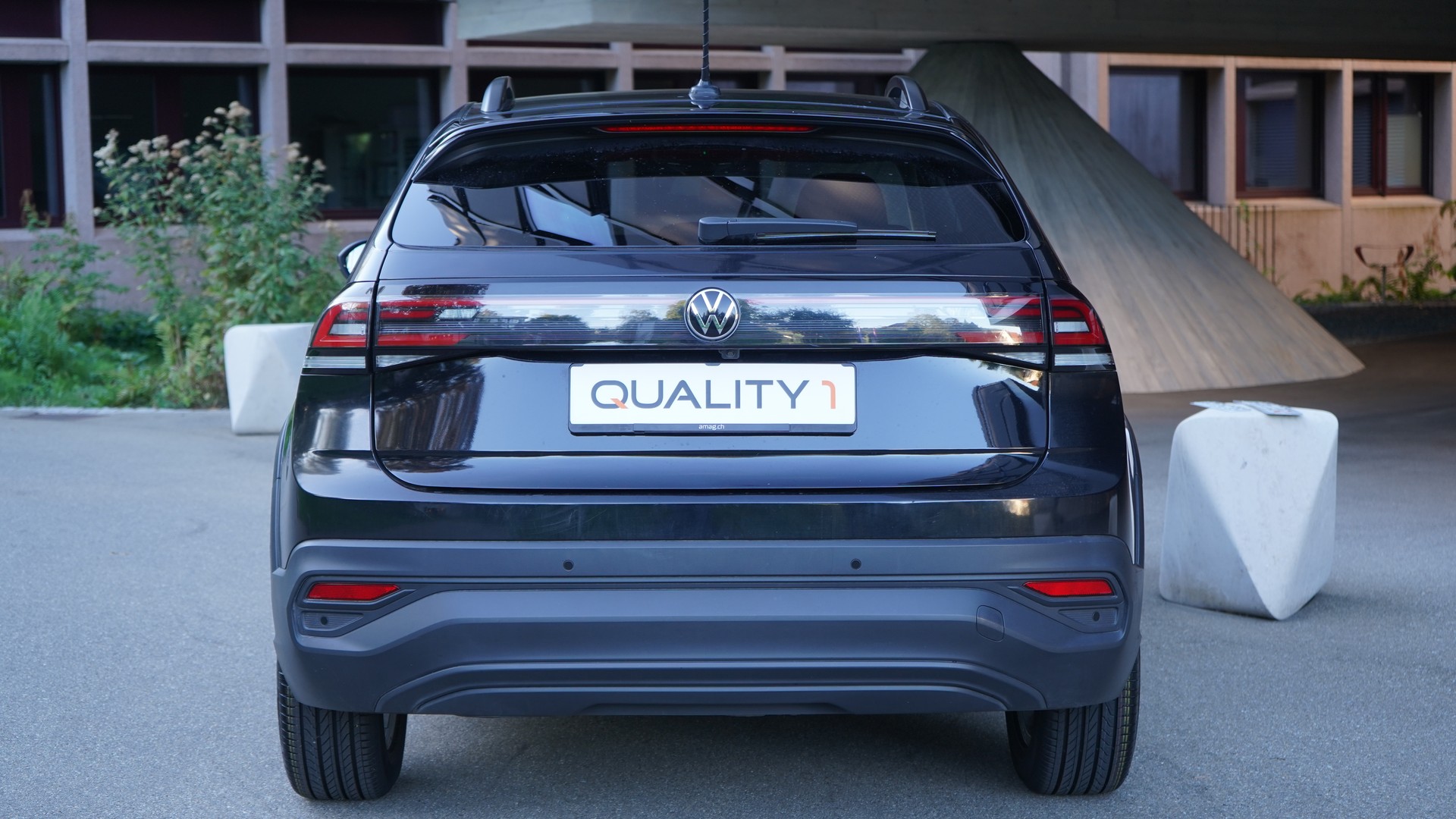 VW Taigo 1.0 TSI Life DSG-showroom-element-3