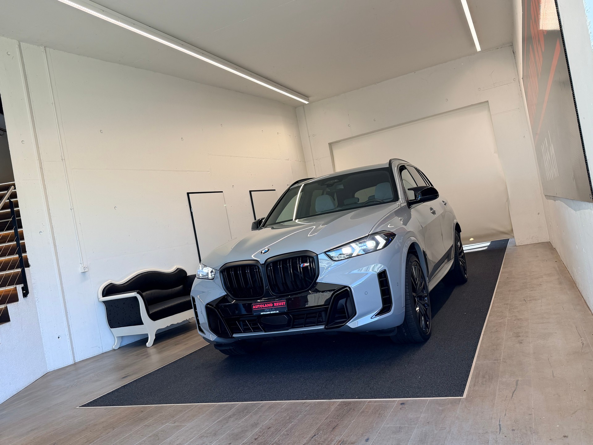 BMW X5 xDrive 48V M60i M Sport Pro Steptronic-showroom-element-2