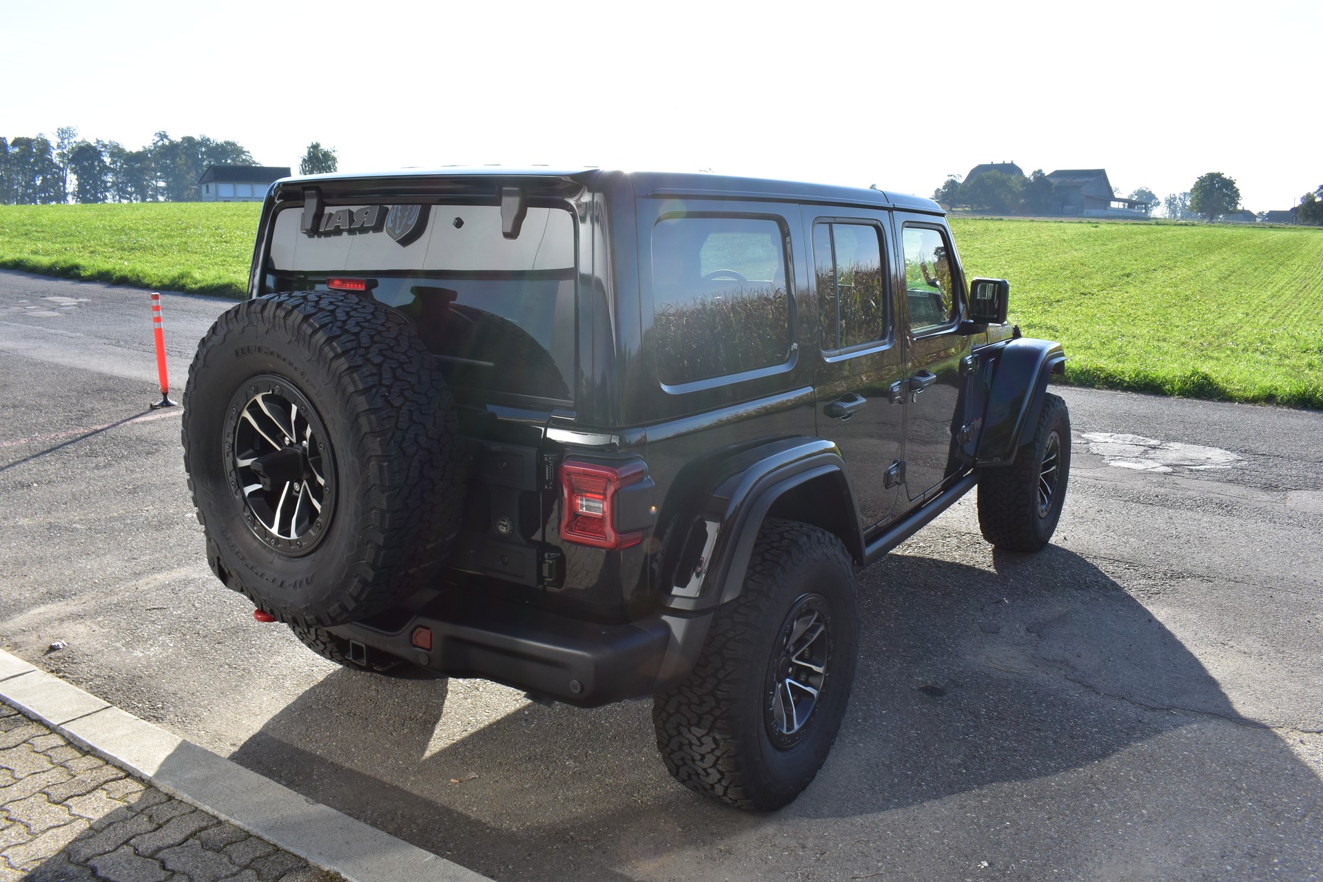 JEEP Wrangler Rubicon X 3.6L-image-3