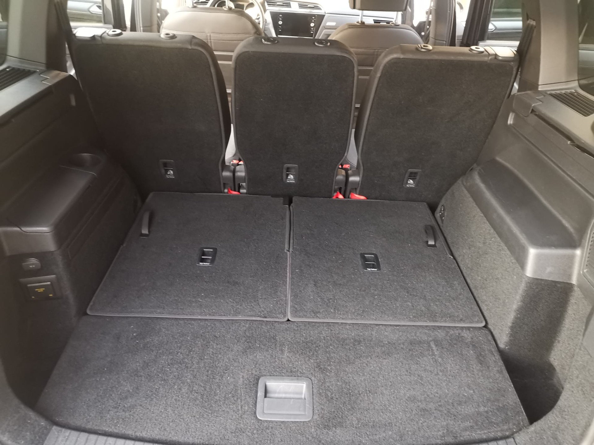VW Touran 1.5 TSI EVO Highline DSG R-line ** 7-Sitzer ** Frisch ab MFK & Service ** Top-Ausstattung **-image-8