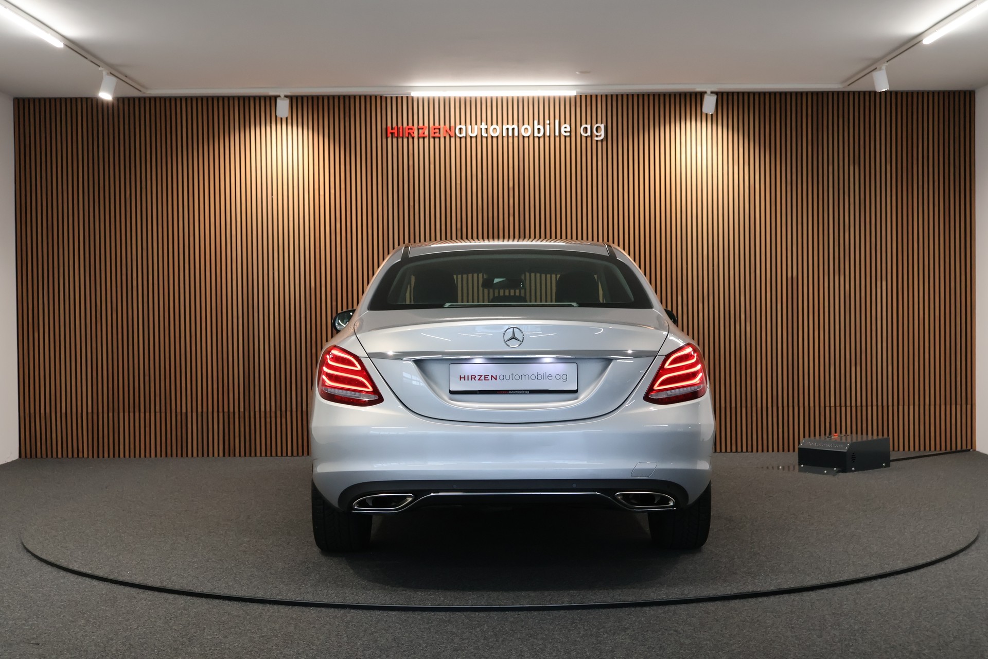MERCEDES-BENZ C 200 Avantgarde 4Matic 7G-Tronic-showroom-element-3
