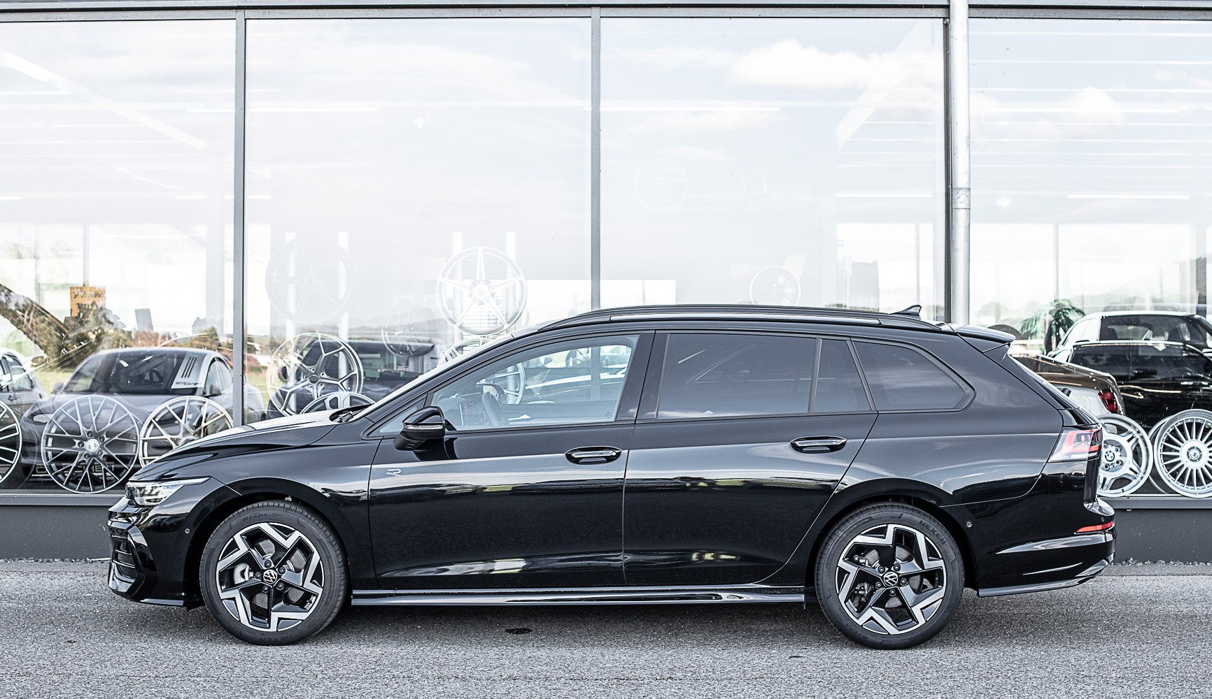 VW Golf Variant 2.0 R-Line 4 Motion DSG