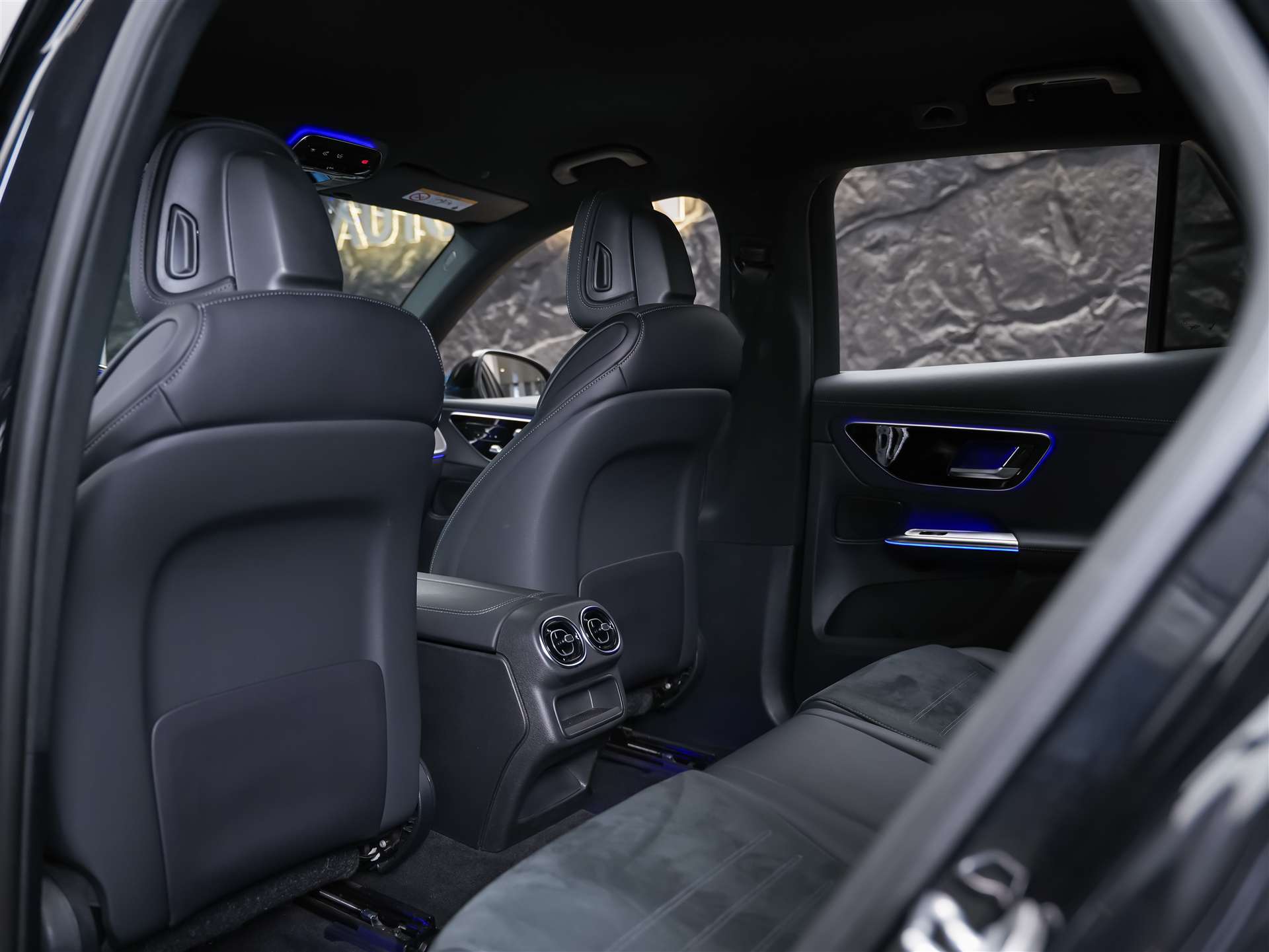 MERCEDES-BENZ GLC 300 4Matic AMG Line 9G-Tronic *Fahrerassistenz*Lenkradheizung*-image-11