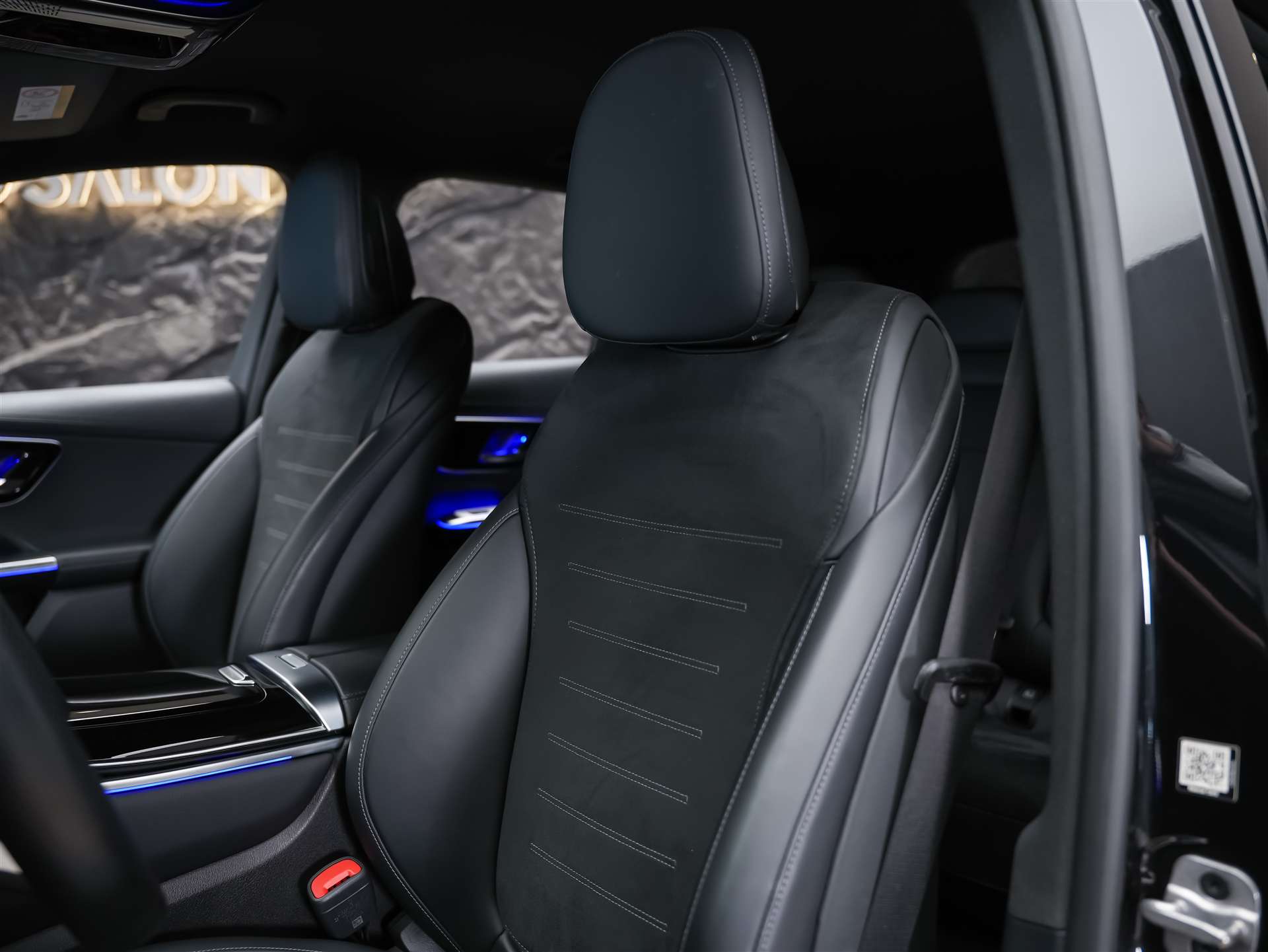 MERCEDES-BENZ GLC 300 4Matic AMG Line 9G-Tronic *Fahrerassistenz*Lenkradheizung*-image-10