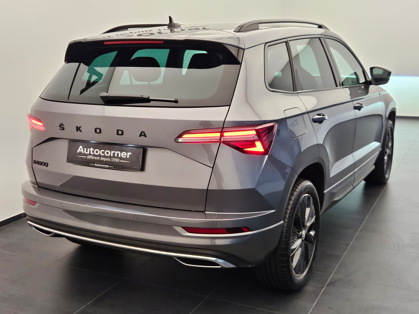 SKODA Karoq 1.5 TSI SportLine DSG-image-6
