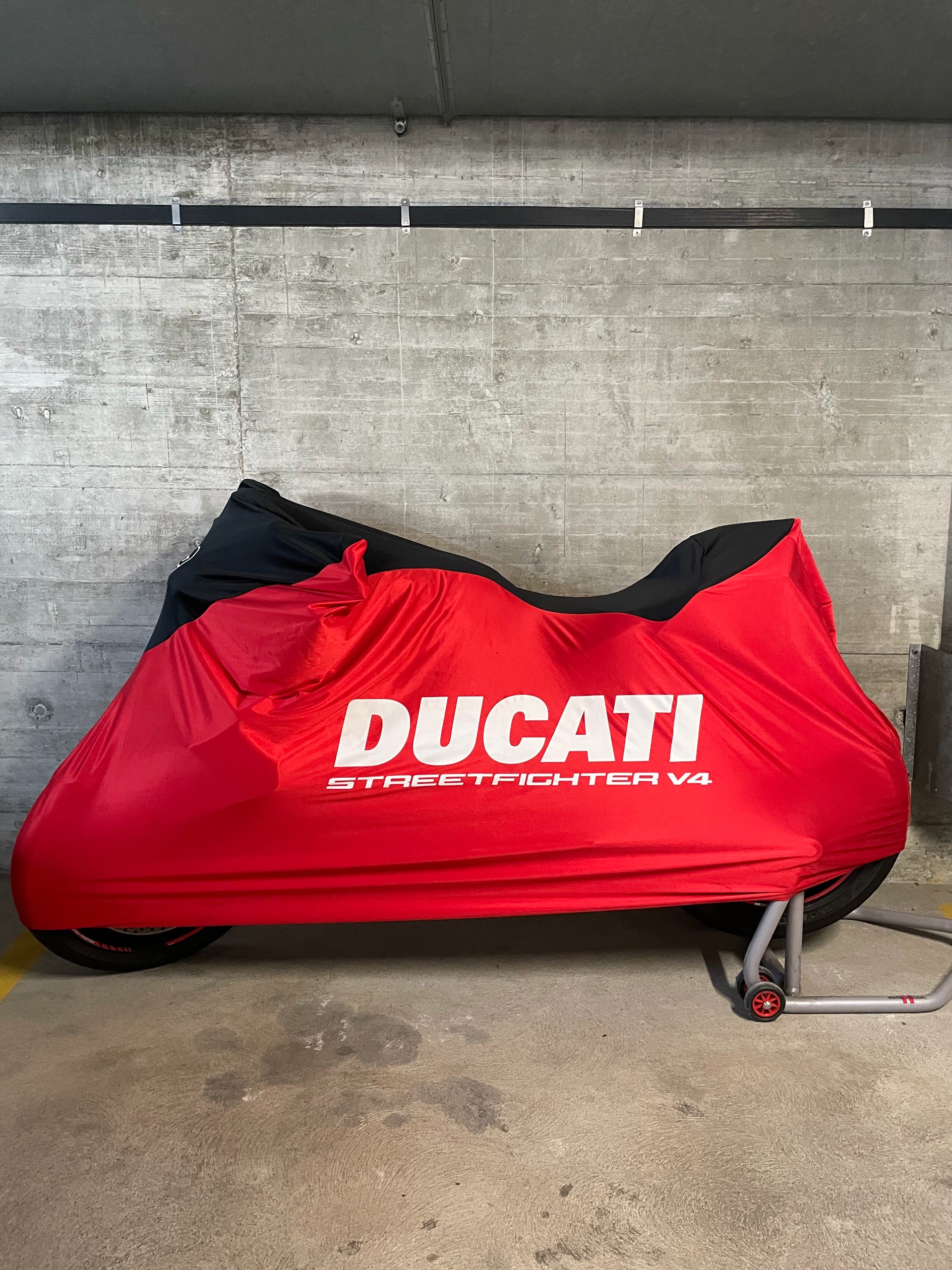 DUCATI Streetfighter V4 S-image-11
