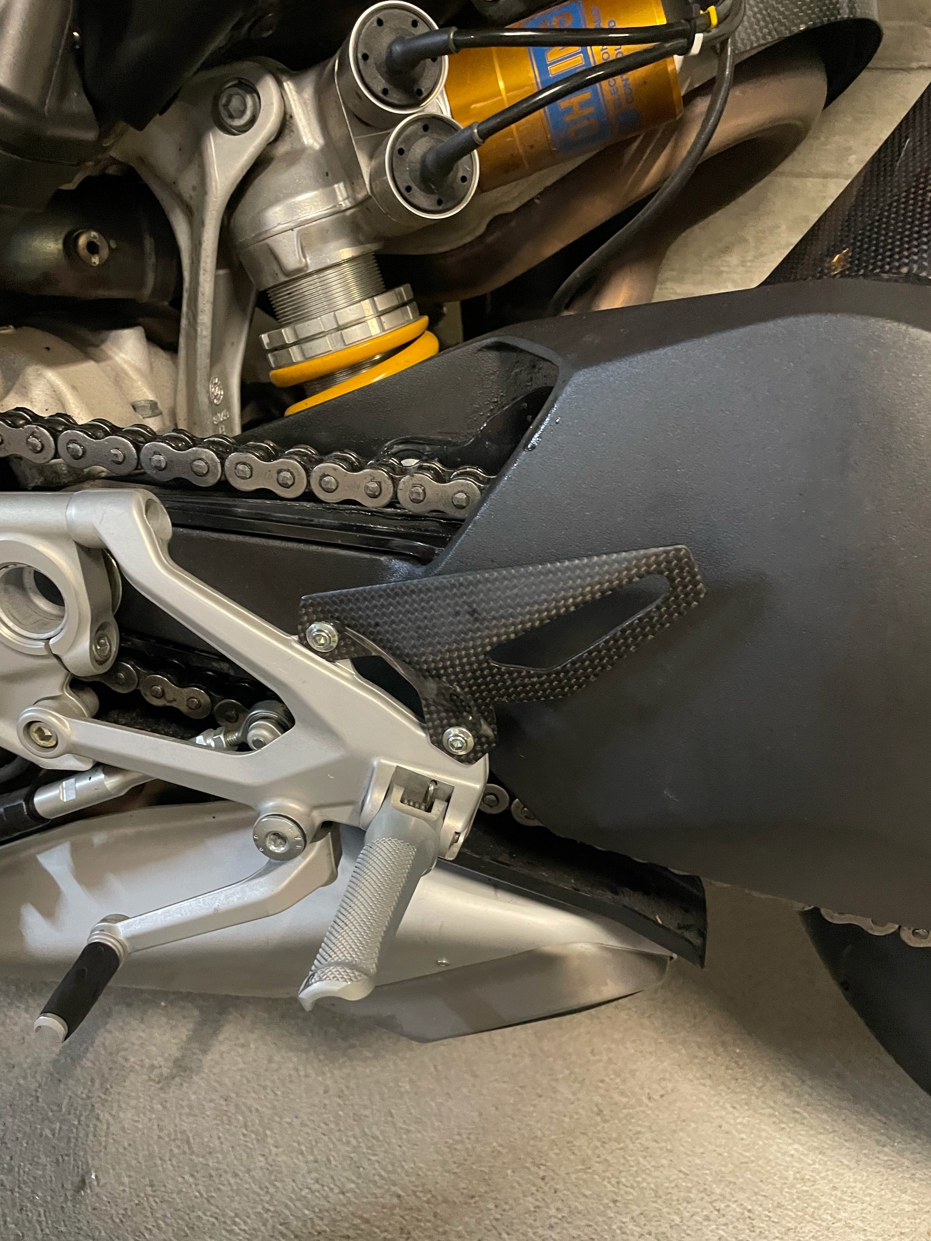 DUCATI Streetfighter V4 S-image-7