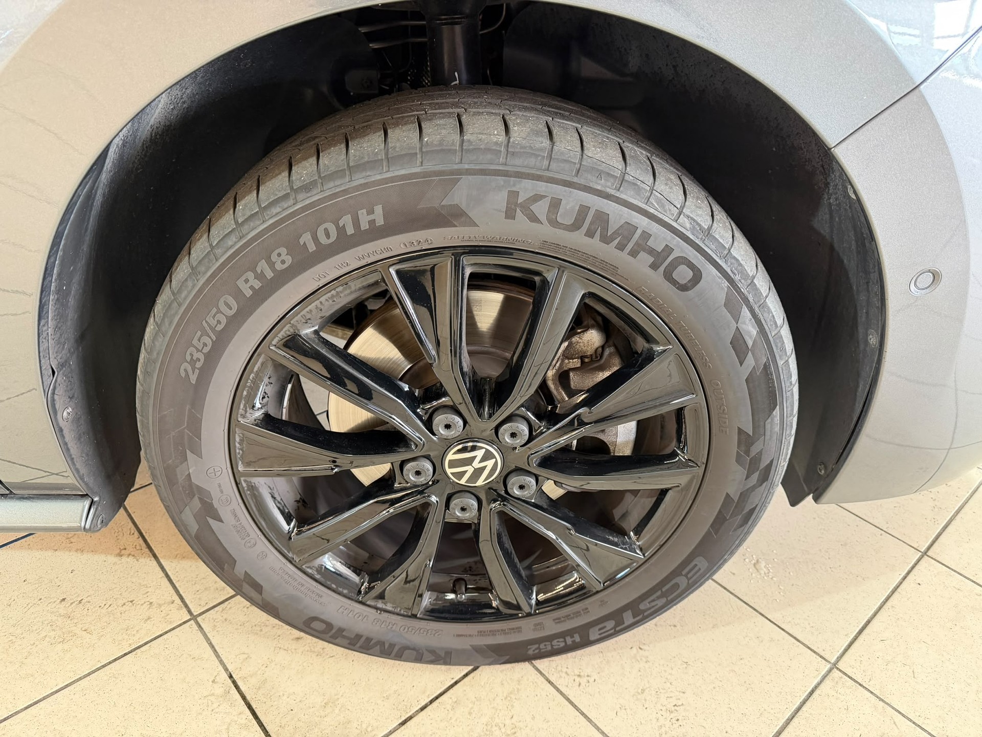 VW Multivan 2.0 TDI Life DSG Lang-image-5