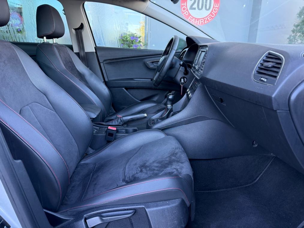 SEAT Leon 2.0 TDi FR-image-5
