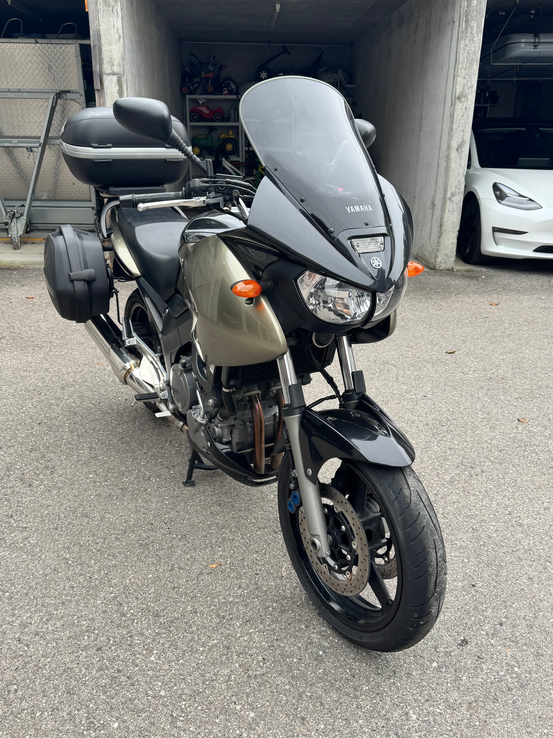 YAMAHA TDM 900 ABS I.E-image-1